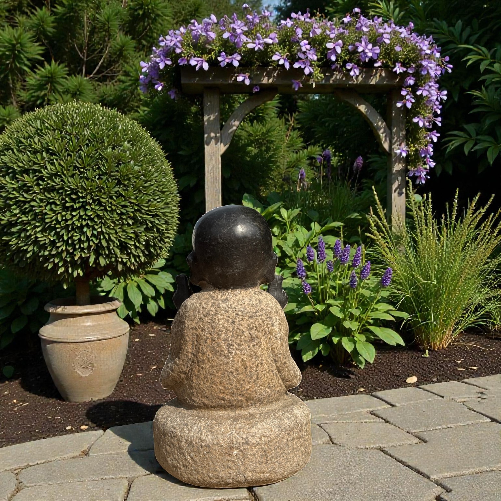 Zen Mönch Gartenfigur aus Naturstein Prana Mudra frostfest & witterungsbeständig