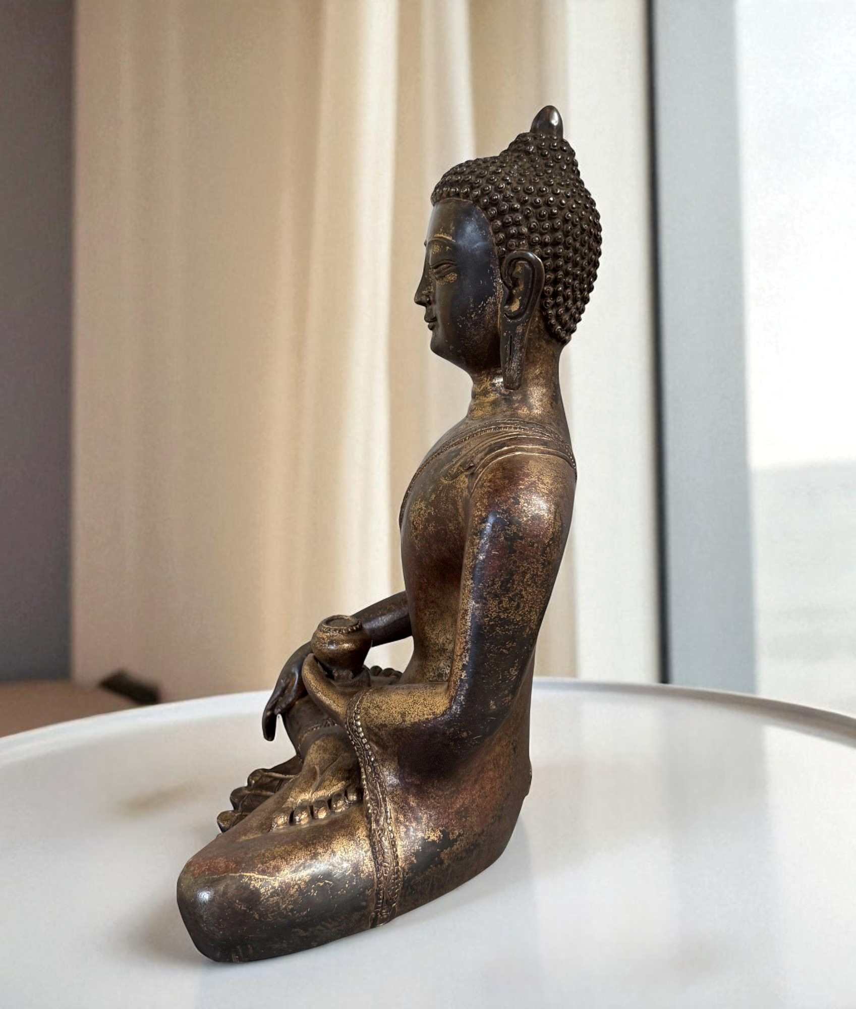 Siddharta Gautama Bronze Buddha Figur 39 cm groß