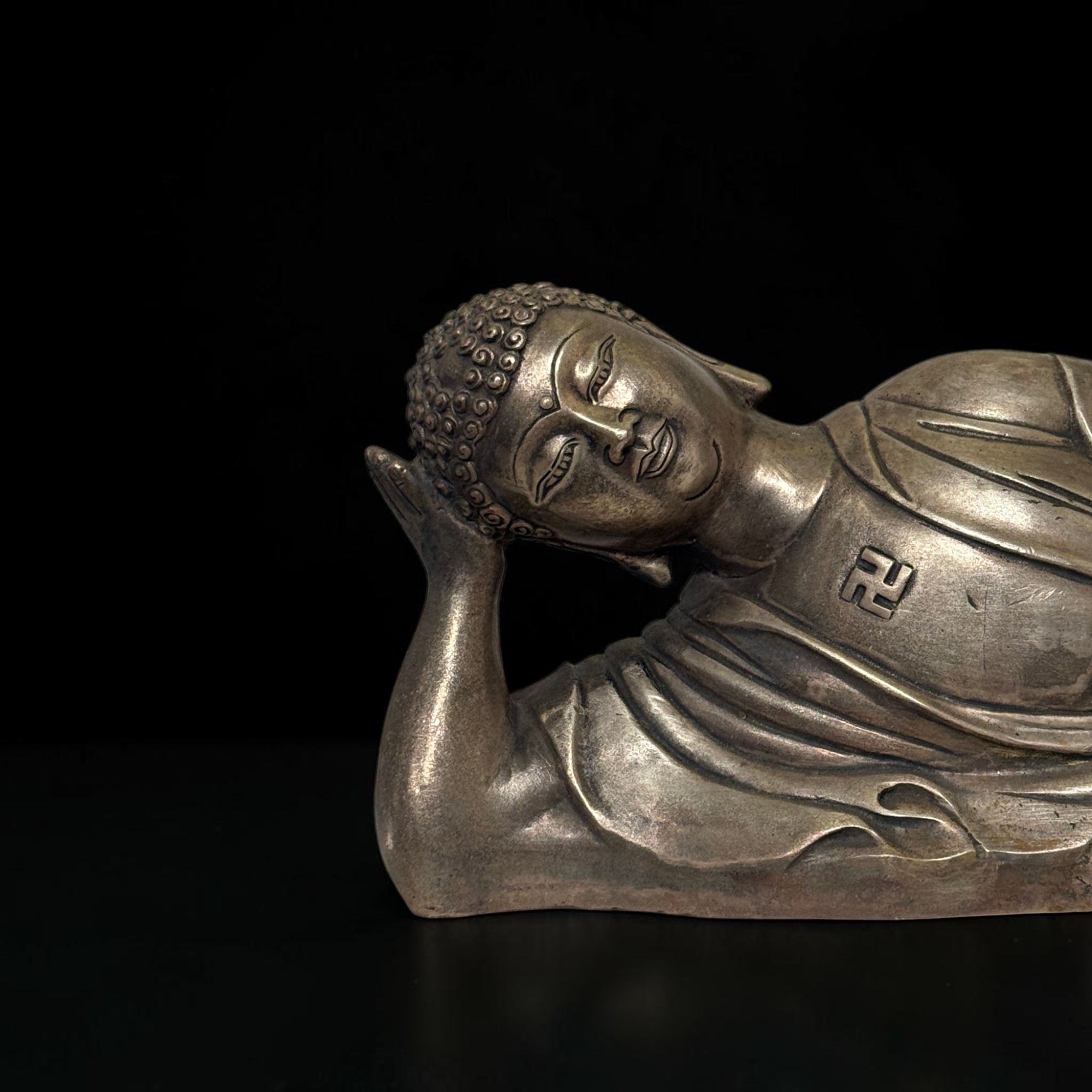 Liegender Buddha Figur Bronze Parinirvana Skulptur Ming Marke alt