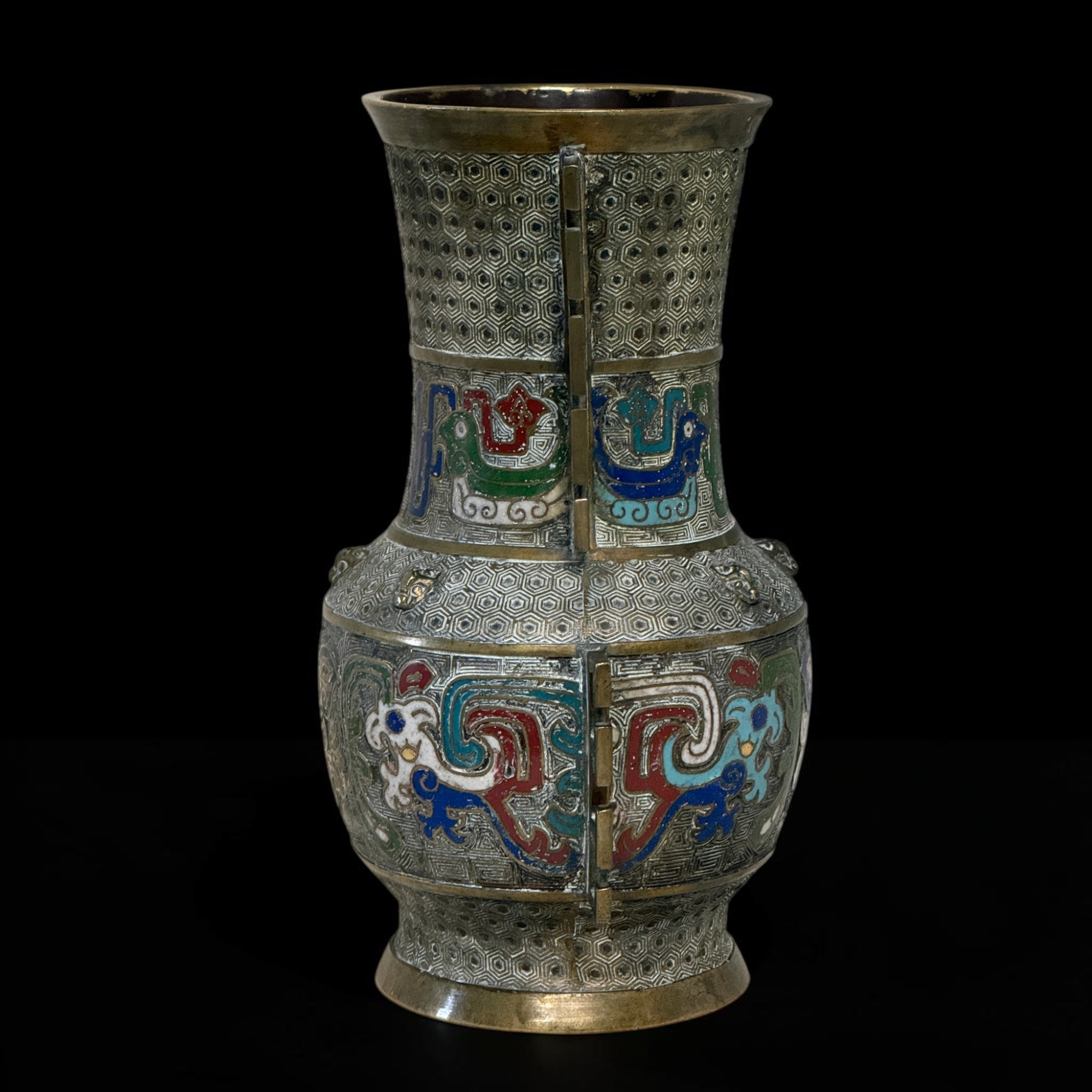 Cloisonné-Vase China Qing-Dynastie 19. Jh. Hu-Form Email mit Taotie-Masken