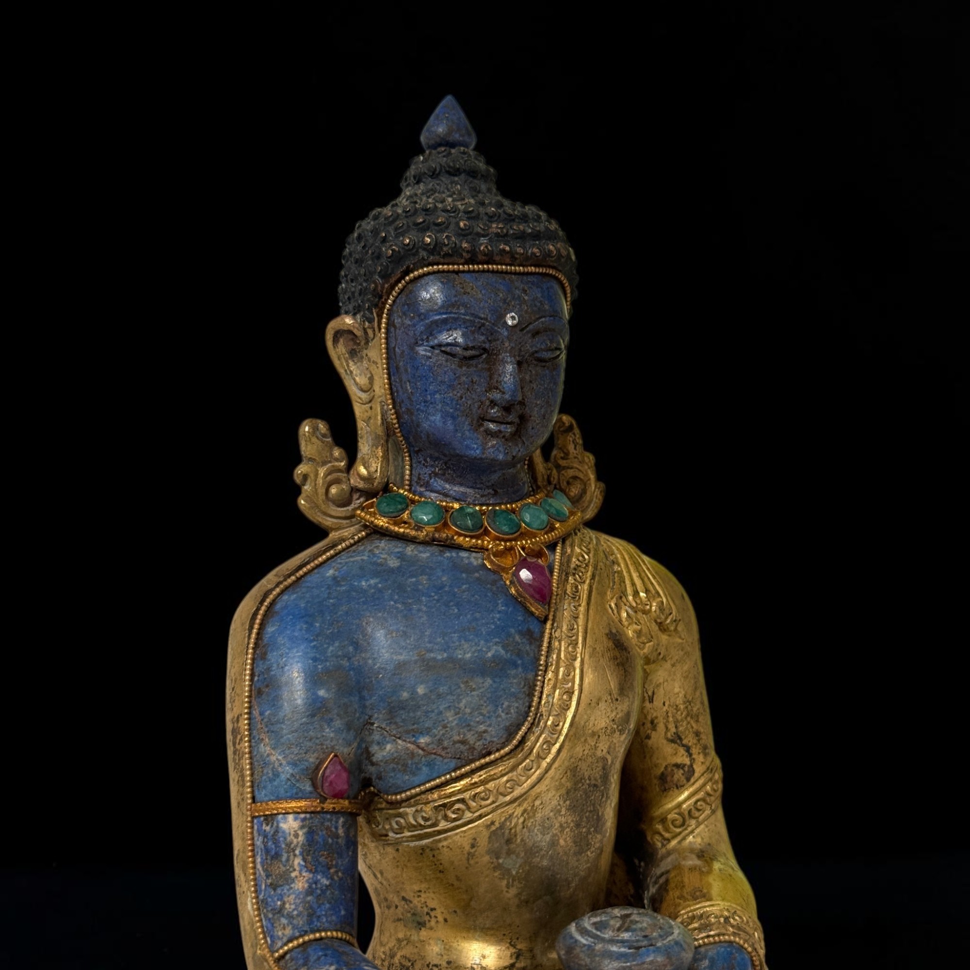 Siddharta Gautama Buddha Figur Bronze feuervergoldet Lapis Lazuli Nepal