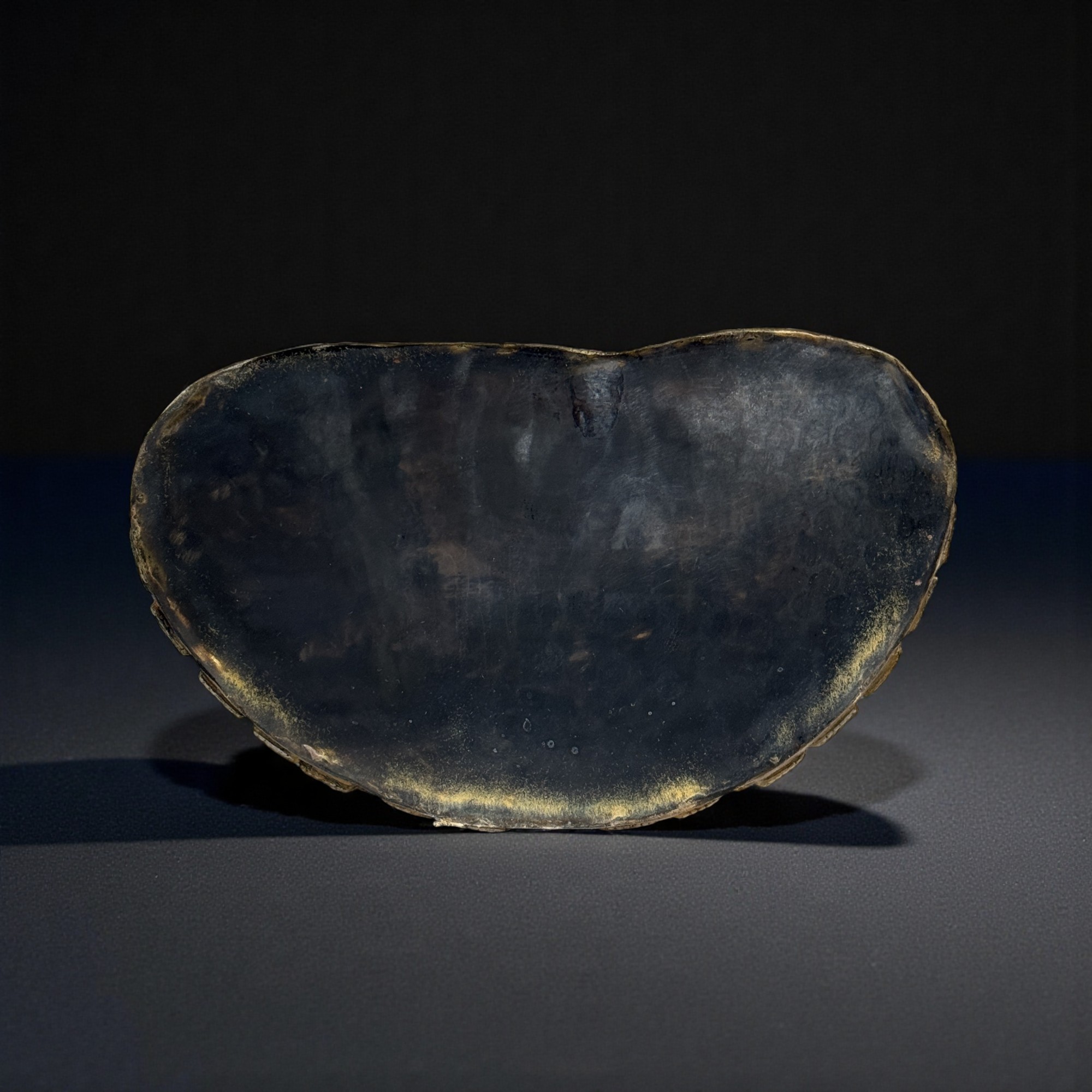 Bronze Buddha Figur – Tibet/China Grenzregion – 41 cm – Anjali Mudra – Verziertes Gewand