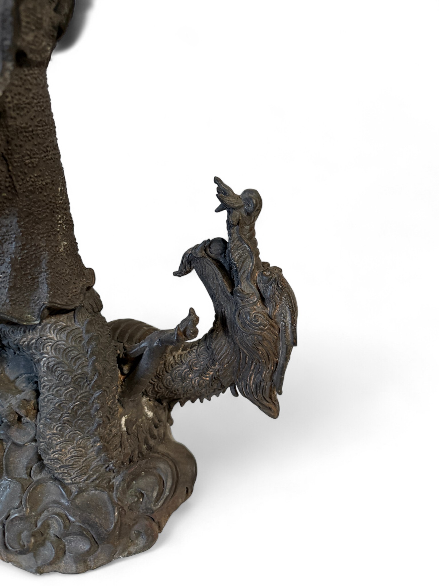 Buddha Figur Bronze Guanyin auf Drache 49cm groß