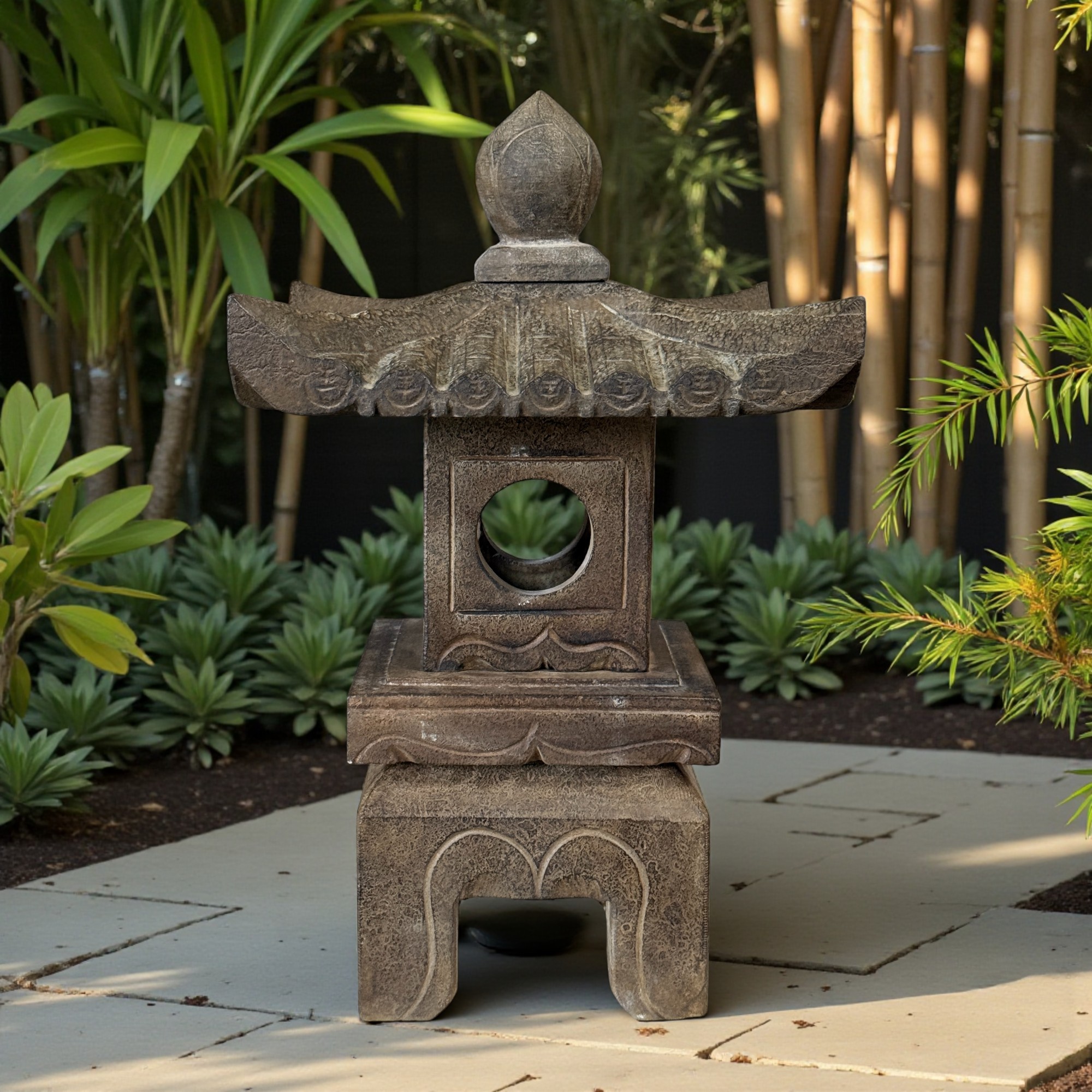 Chinesisches Geisterhaus - Steinlaterne aus Natur Stein - 60 cm