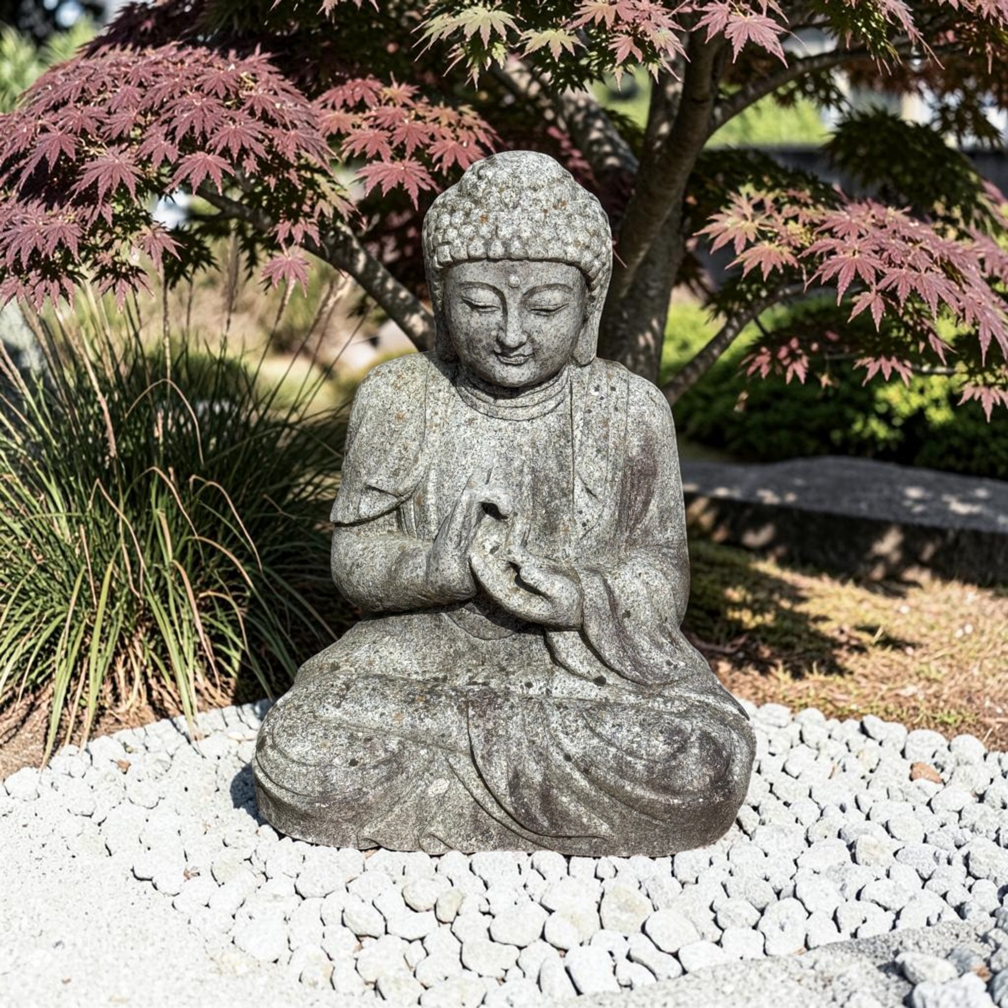 Granit Buddha Statue Dharmachakra Mudra – Handgeschlagene Steinfigur 53 cm