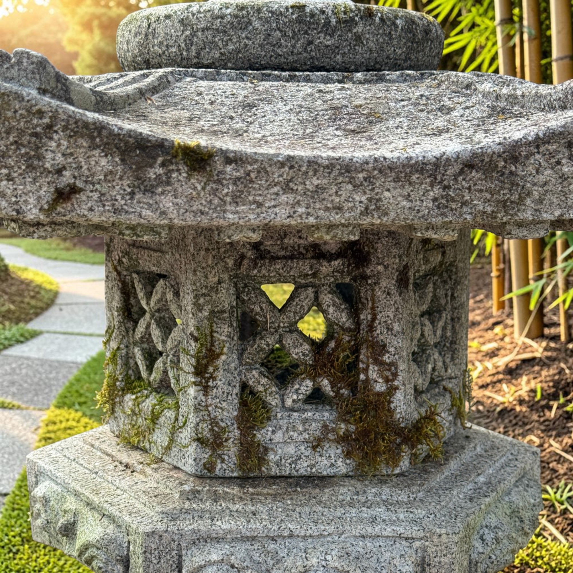 Alte Japanische Rankei Steinlaterne Granit 125cm - Bemoost & Frostfest - 154kg
