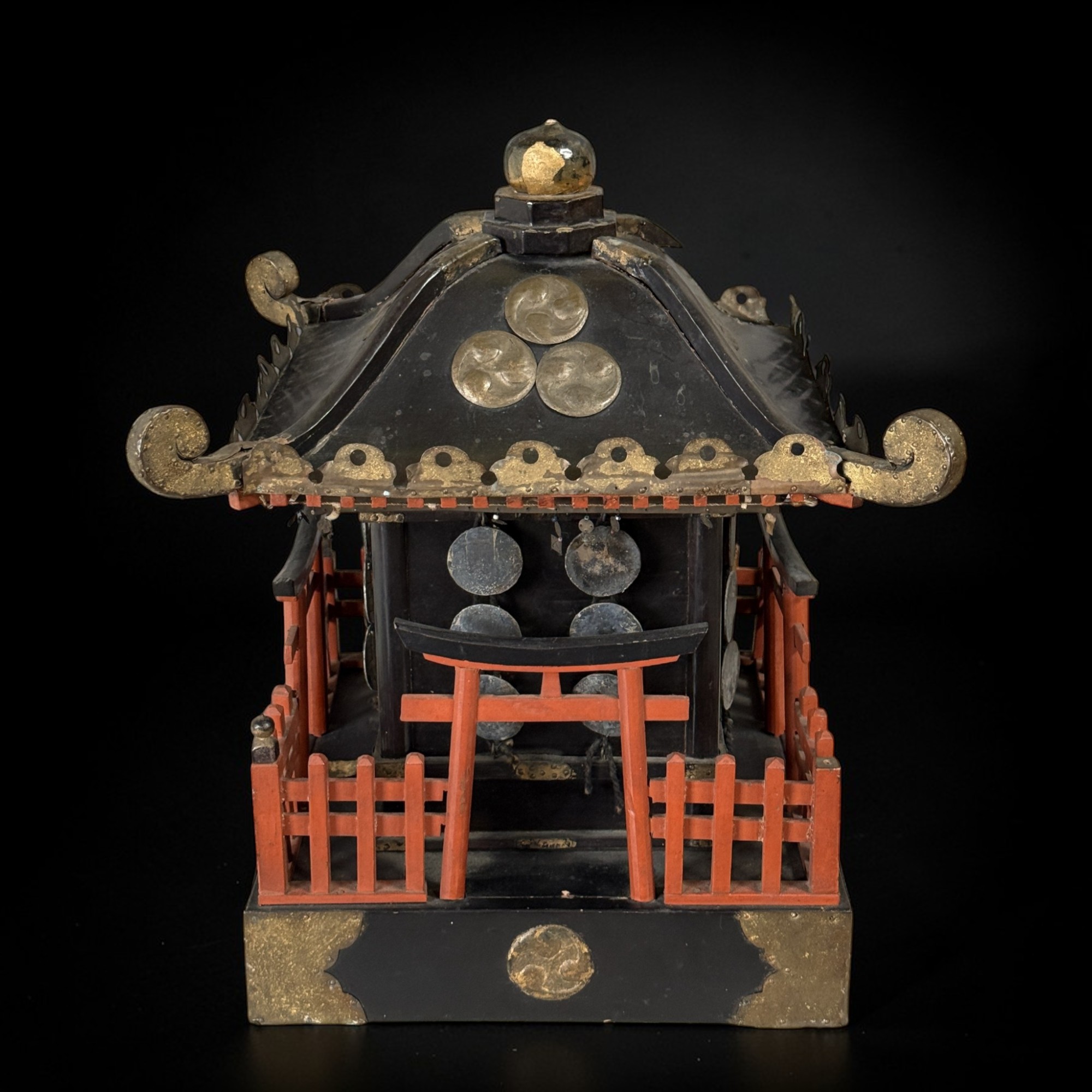 Japanischer Mikoshi Schrein - 45cm Holzmodell - Nürnberger Nachlass