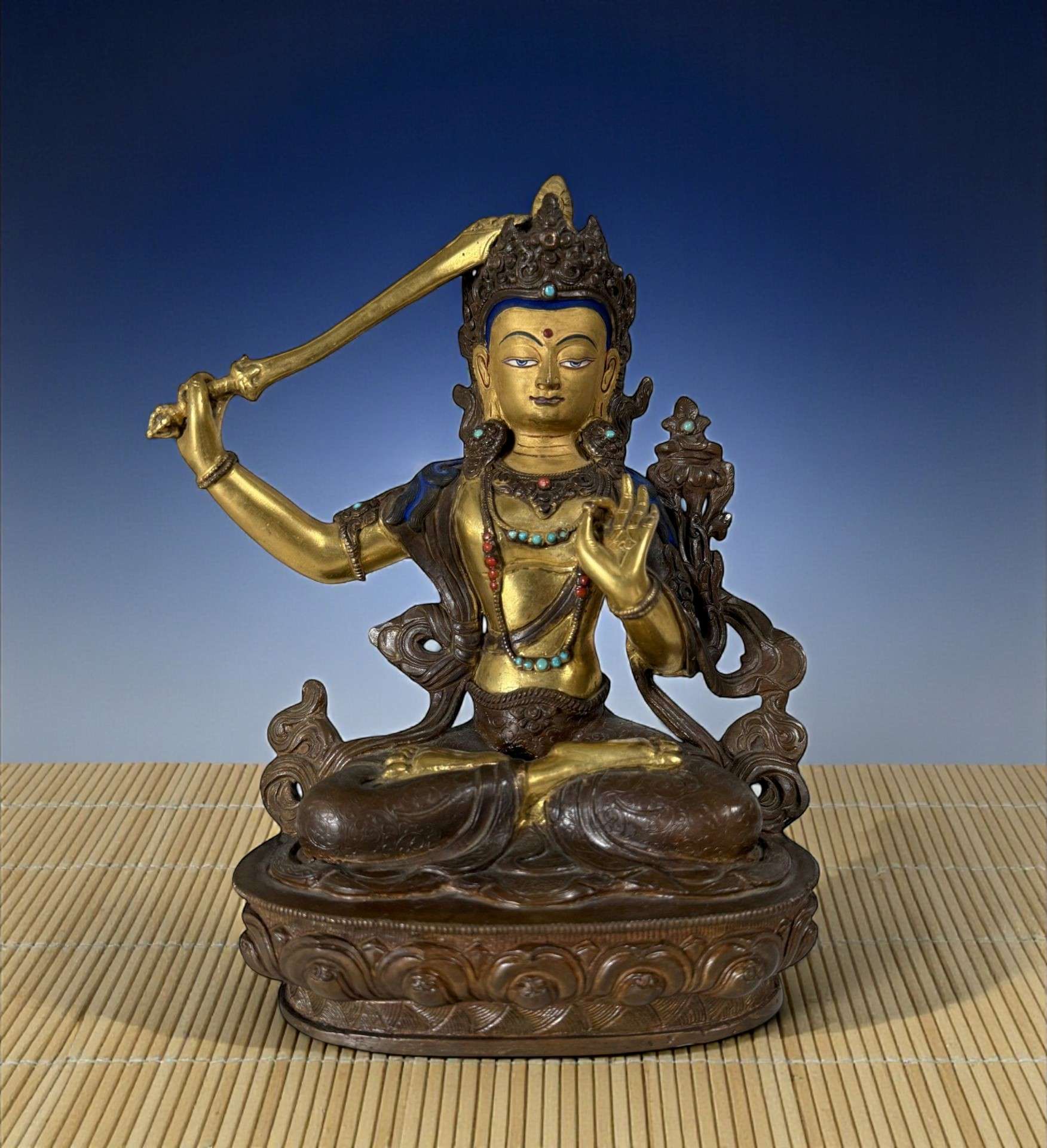 Manjushri Buddha Figur aus Bronze - vergoldet