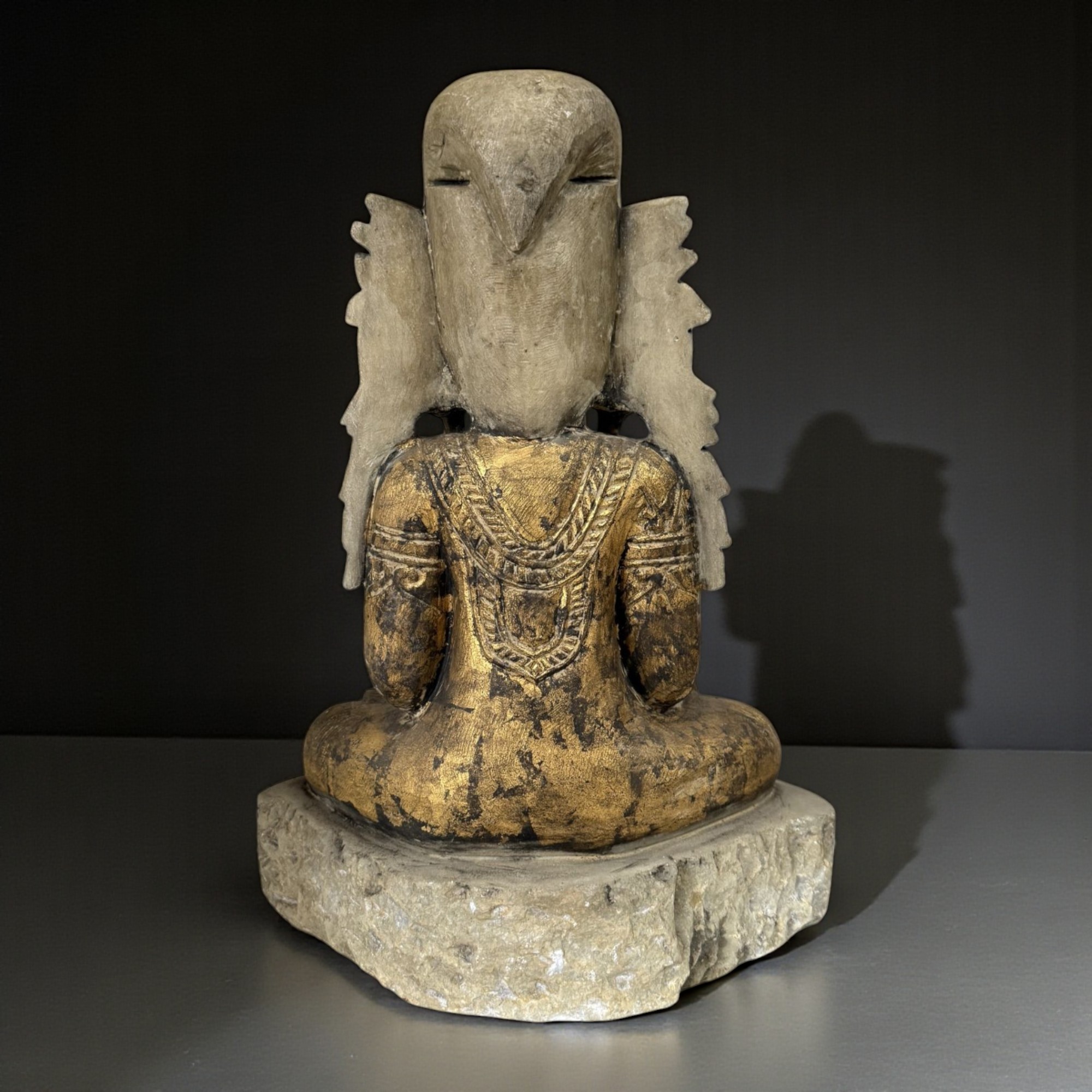 Jambupati Buddha gekrönt aus Marmor Stein Burma