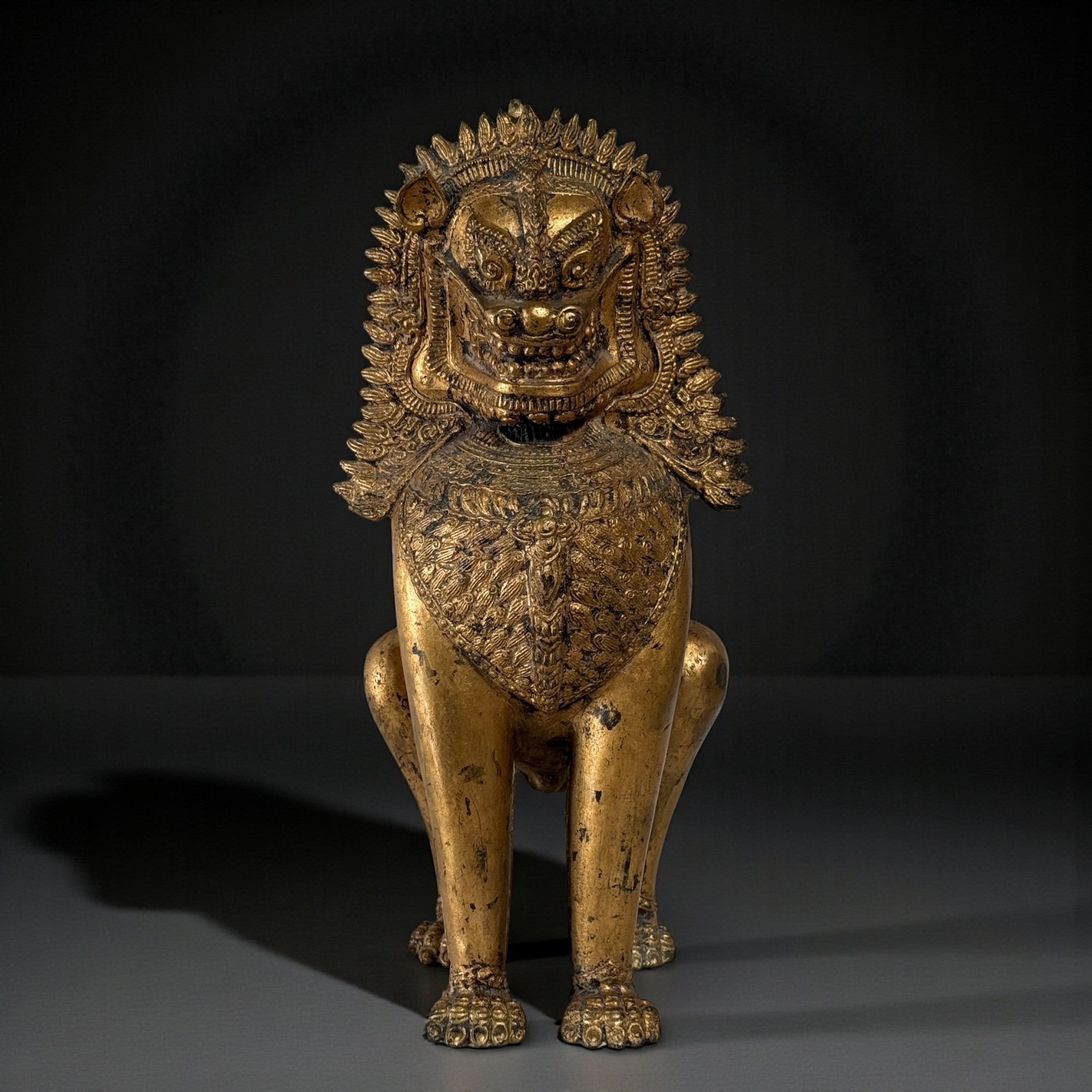 Thailändischer Wächterlöwe aus Bronze, 43 cm - Singha Skulptur