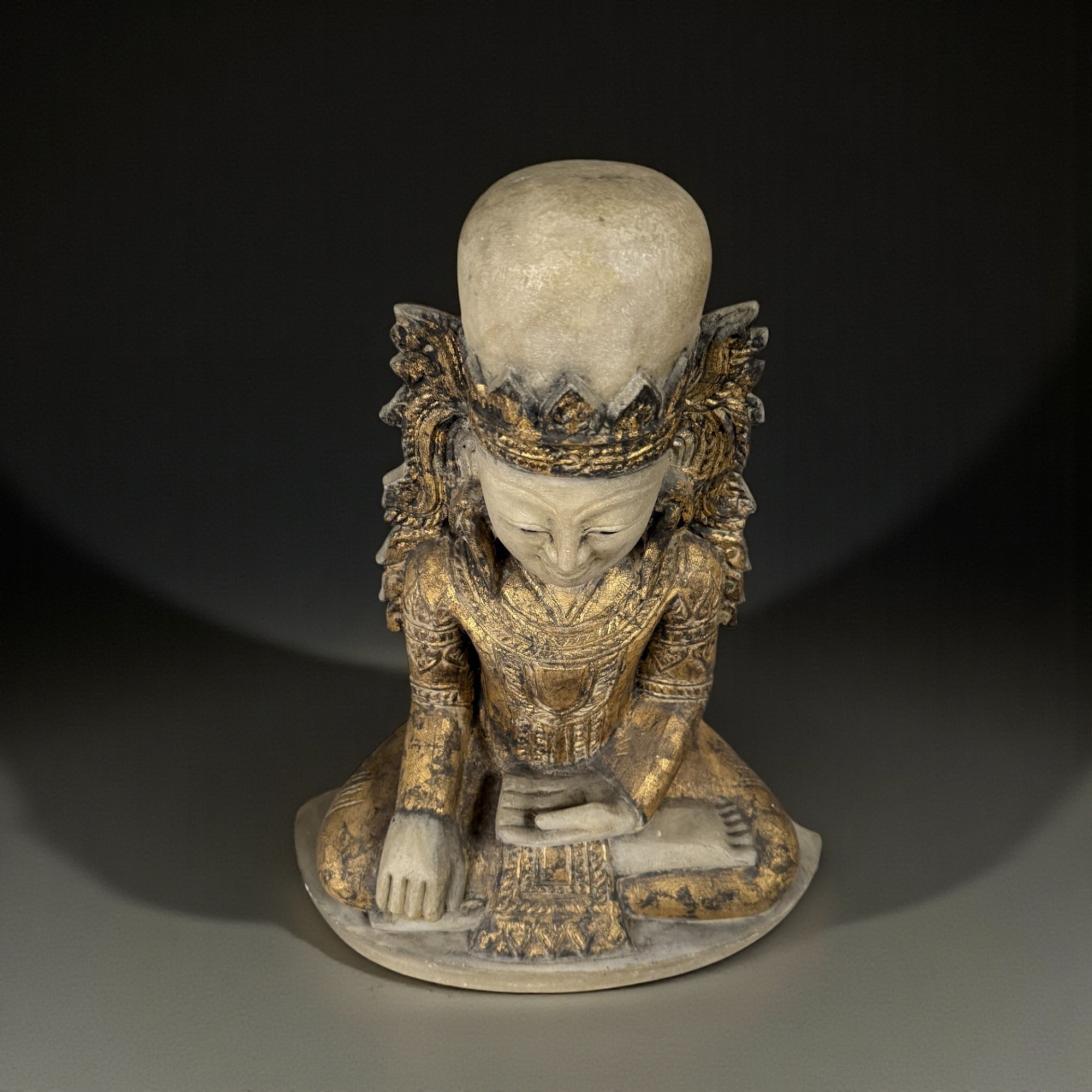 Jambupati Buddha gekrönt aus Marmor Stein Burma