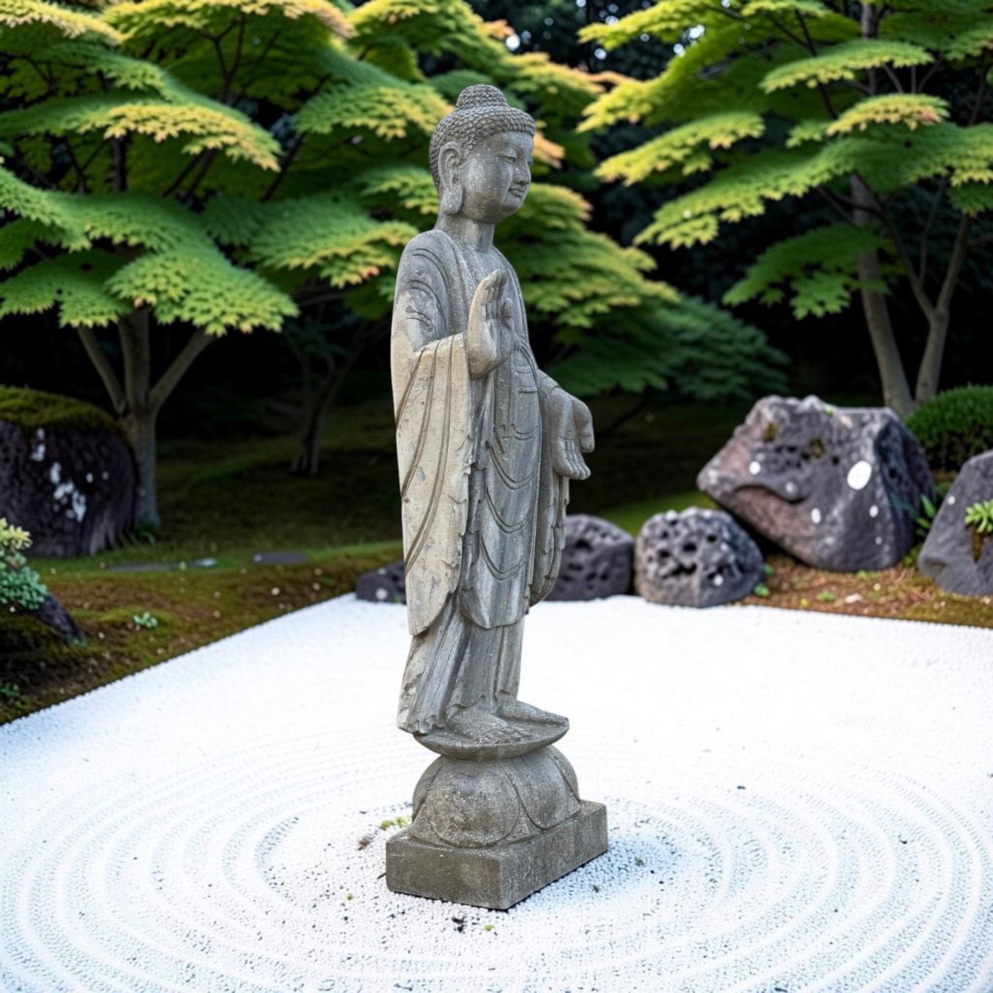 Alte Naturstein Buddha Statue für den Garten Steinskulptur