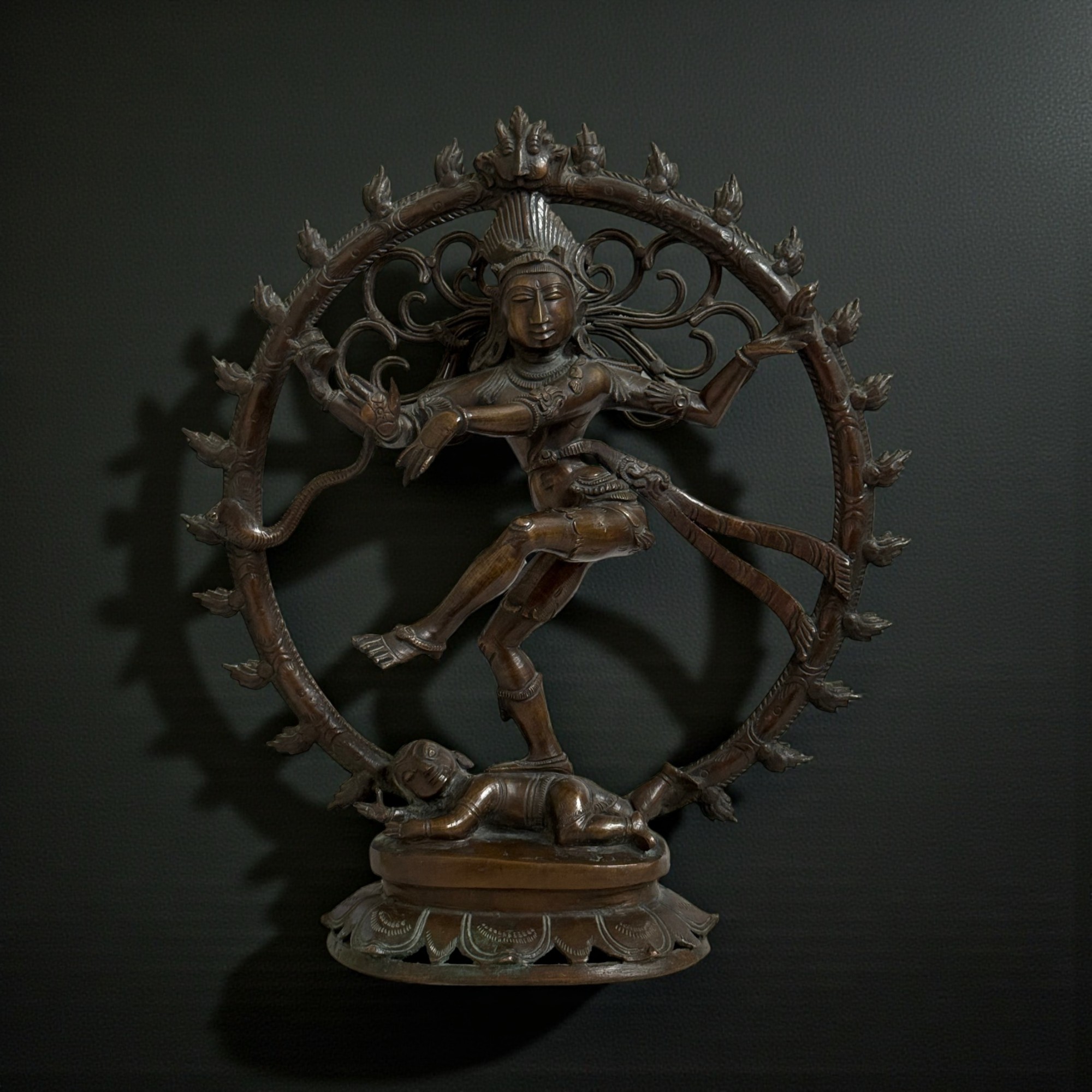Shiva Nataraja Statue aus Bronze, 19. Jh., Sammlerstück aus Sammlungsauflösung