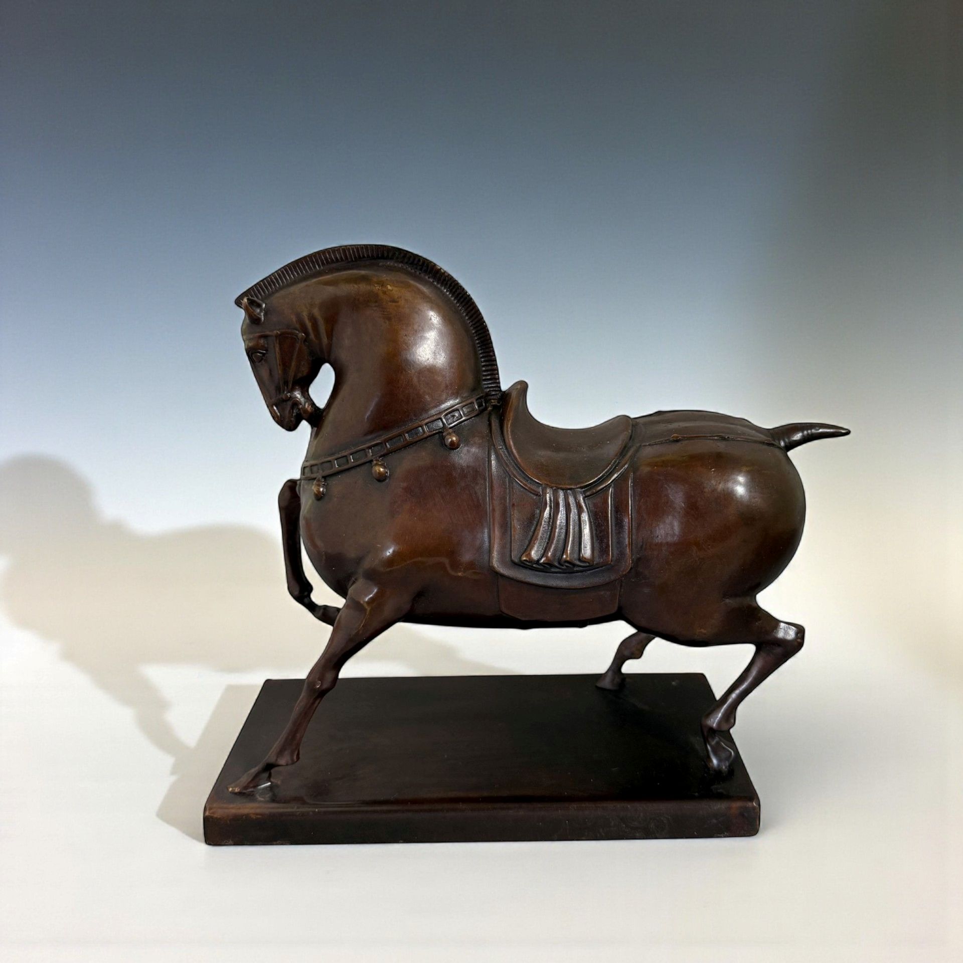 Pferde Skulptur Bronze Figur chines. Tierkreiszeichen Pferde Skulptur Bronze Figur chines. Tierkreiszeichen