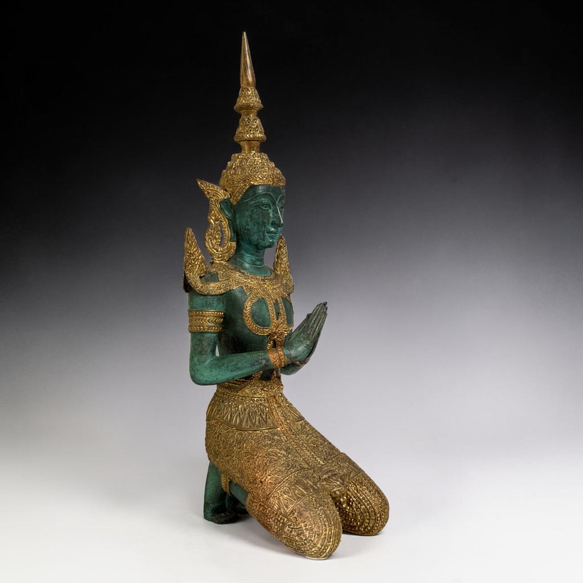 Bronze Teppanom Figur – Kniender Tempelwächter Thailand (41 cm, 2,8 kg)