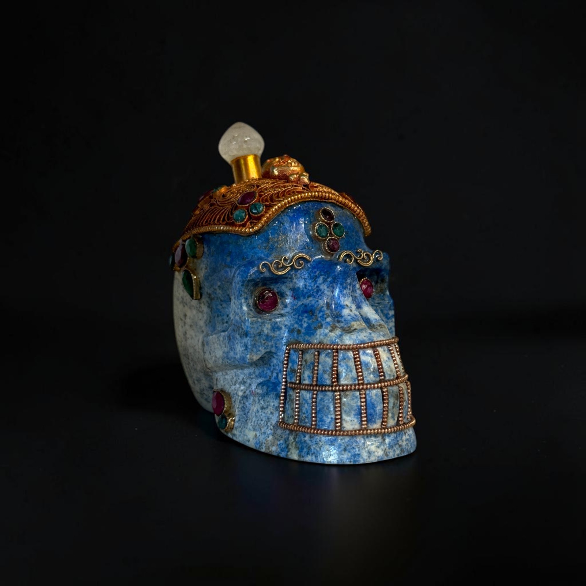 Lapis Lazuli Skull Totenkopf mit Edelsteinen Nepal - 9 cm