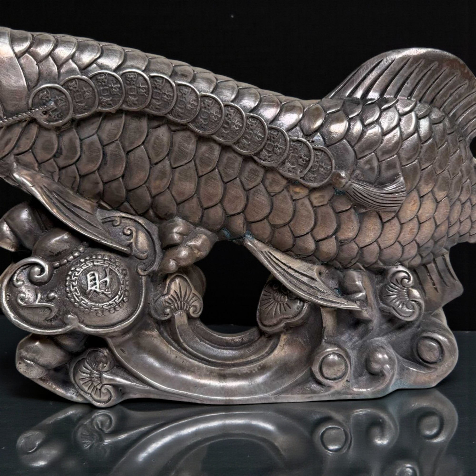 Koifisch Bronze Skulptur Reichtumssymbol China