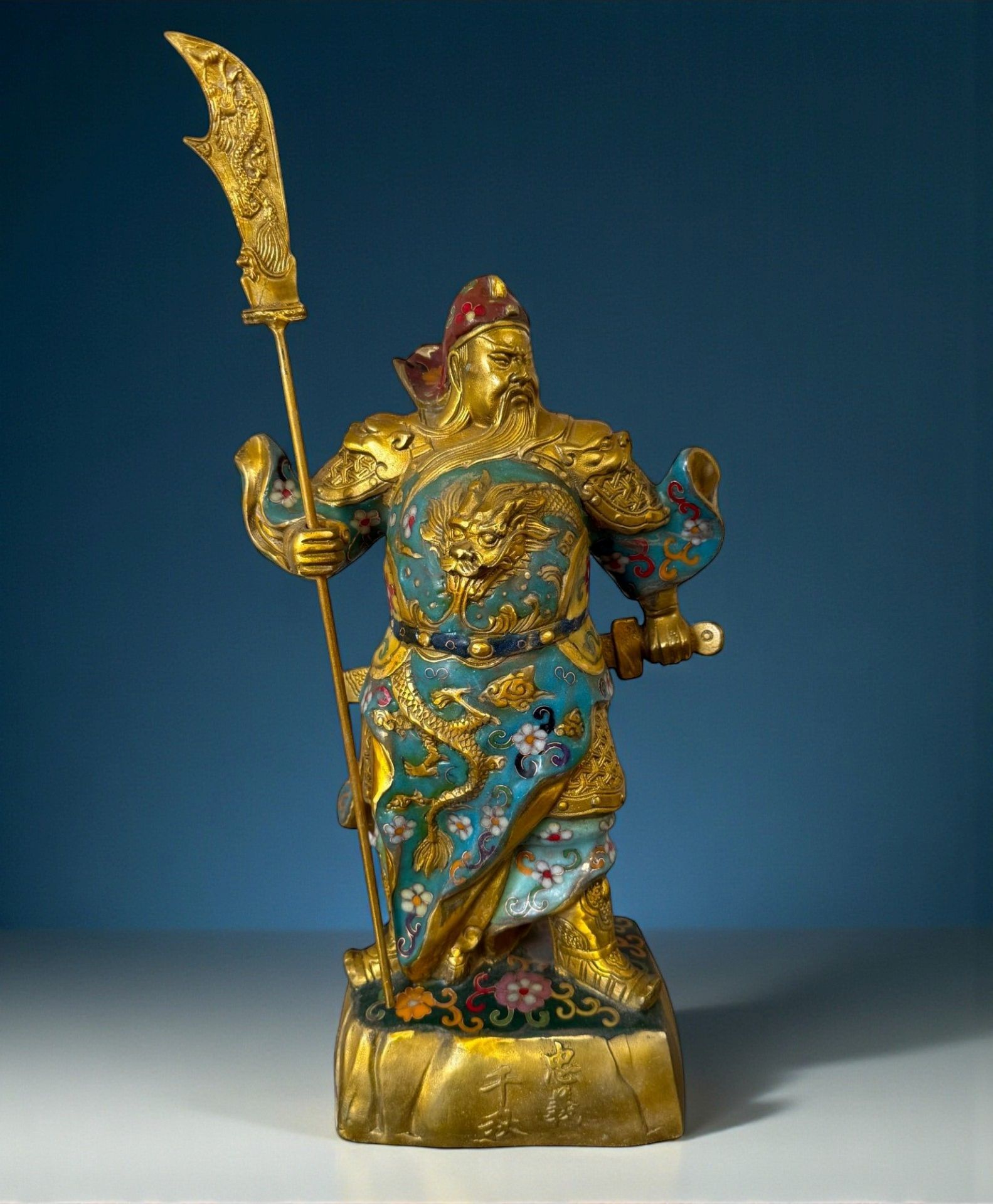 General Guan Yu China Bronze Krieger Figur Cloisonne Skulptur General Guan Yu China Bronze Krieger Figur Cloisonne Skulptur