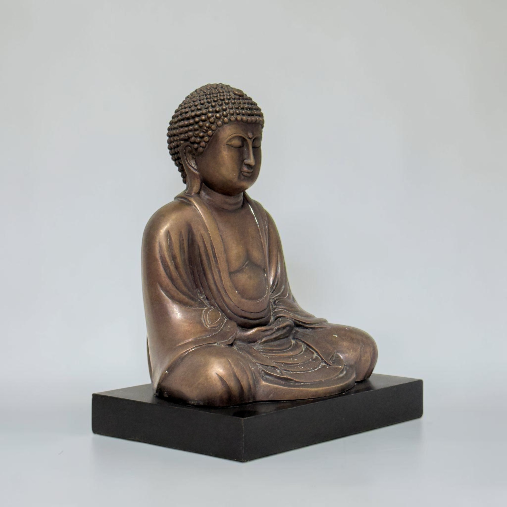 Alte Daibutsu Bronze Buddha Figur Kamakura Amida aus Japan