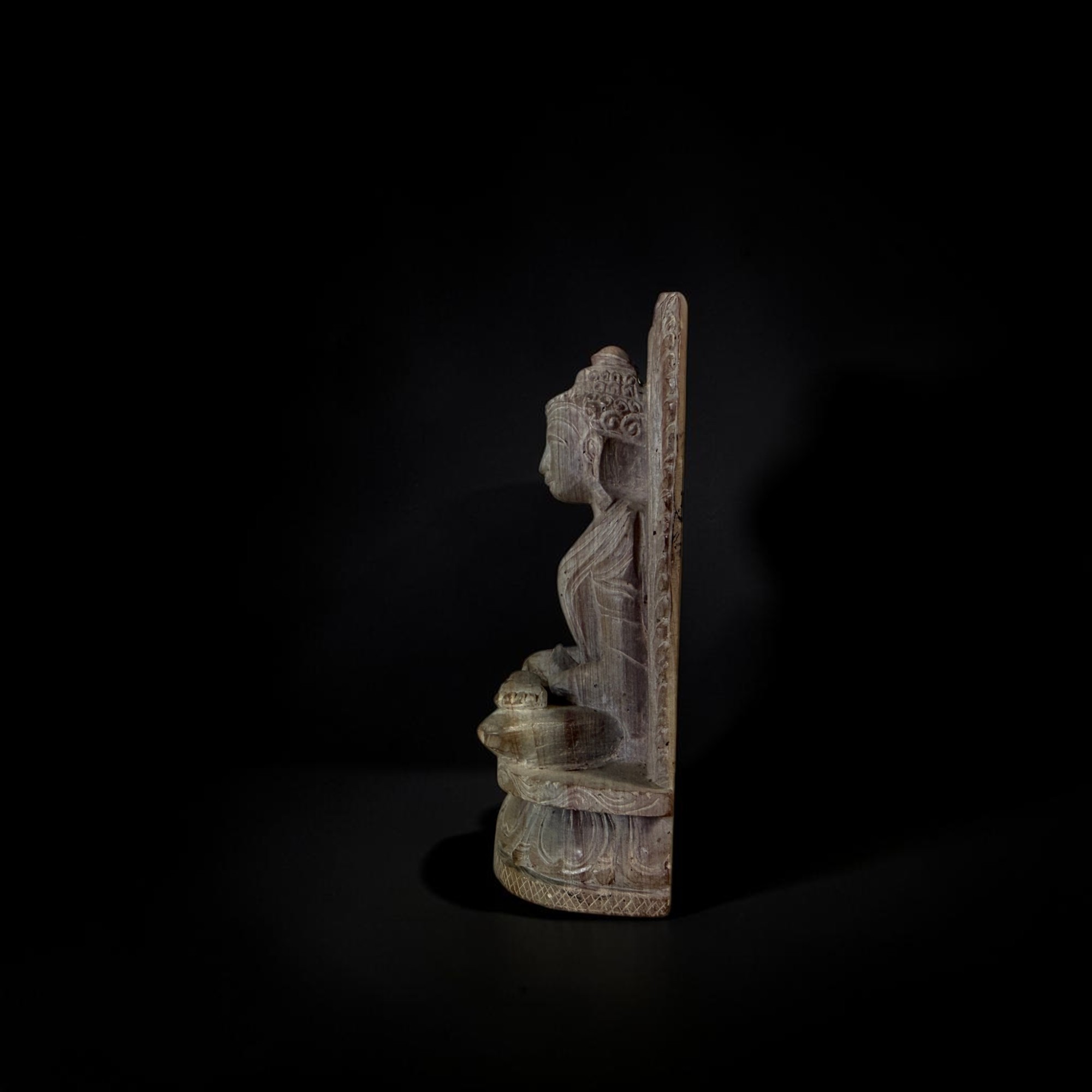 Buddha Figur Marmorstein Nepal - feine handarbeit
