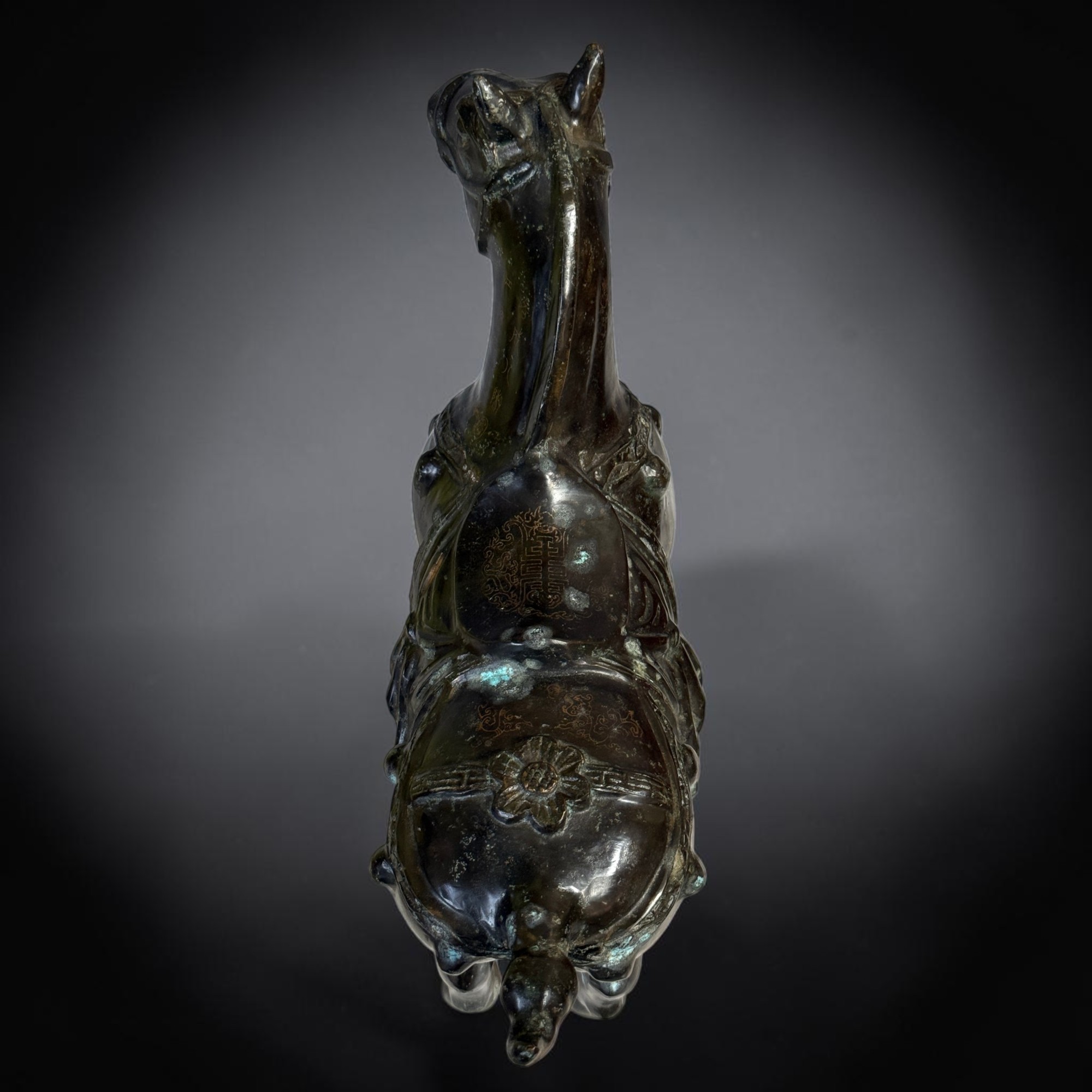 Altes China Bronze Pferd Skulptur mit Schriftzeichen 48cm