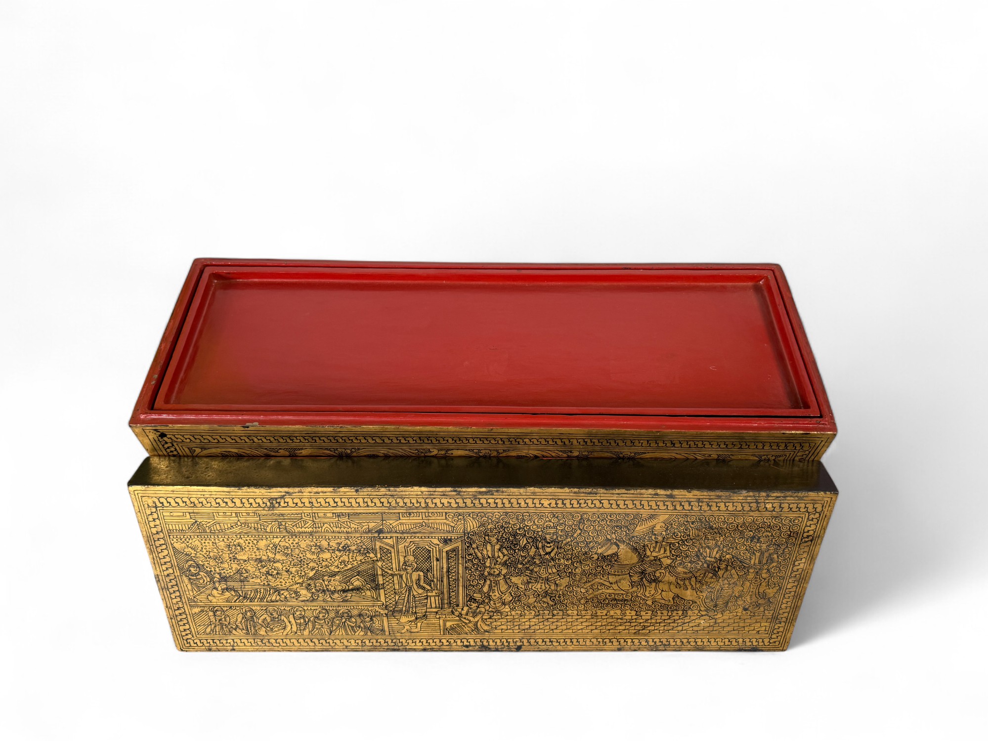 Burmesische Mönchstruhe aus Holz mit Lackmalerei – ca. 80–100 Jahre alt