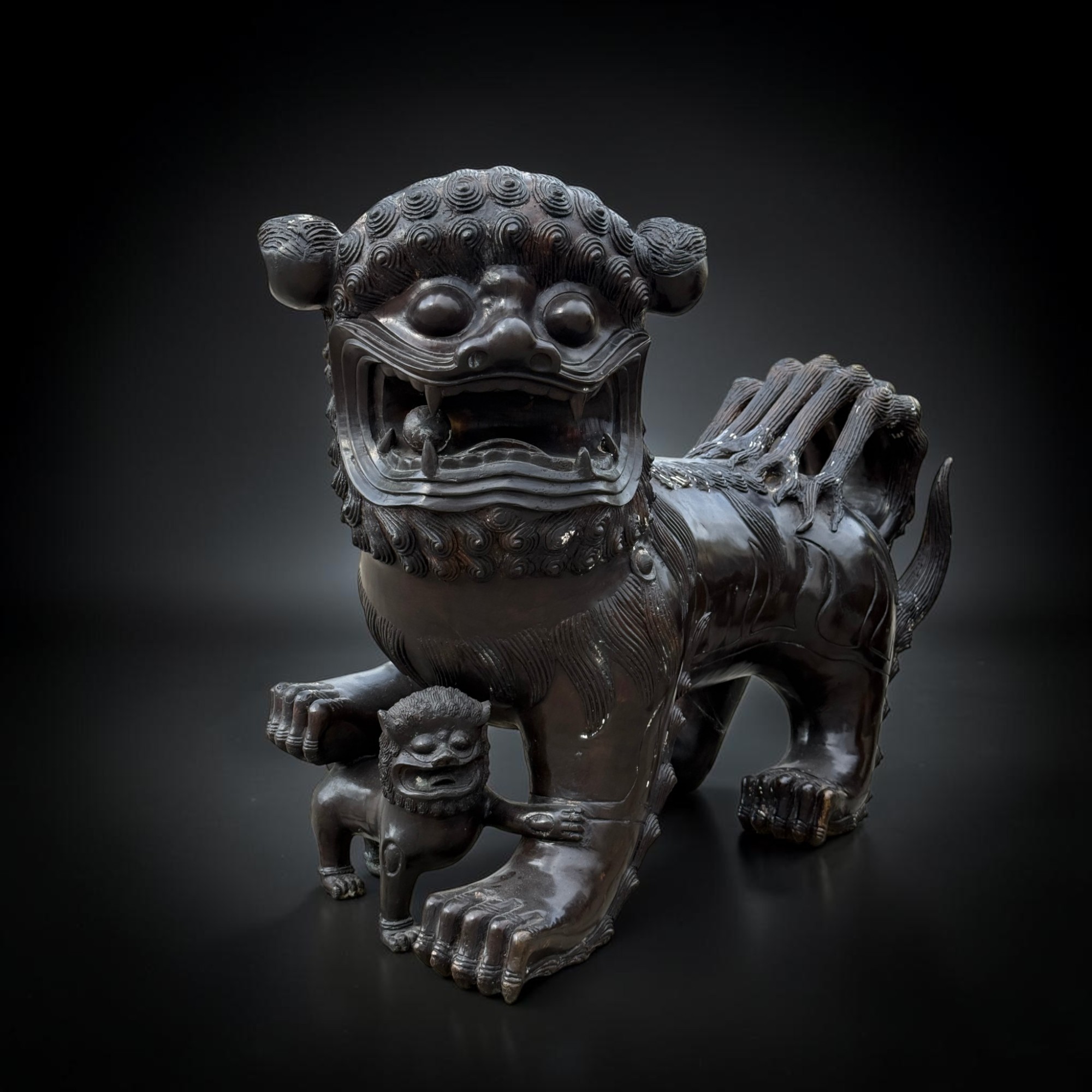 Alte Wächterlöwen Tempellöwen Fudogs aus wertiger Bronze Burma 71kg