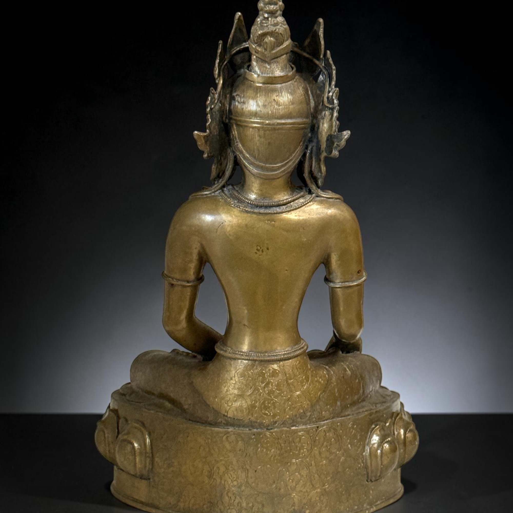 Tibet Buddha Skulptur aus Bronze mit Dorje