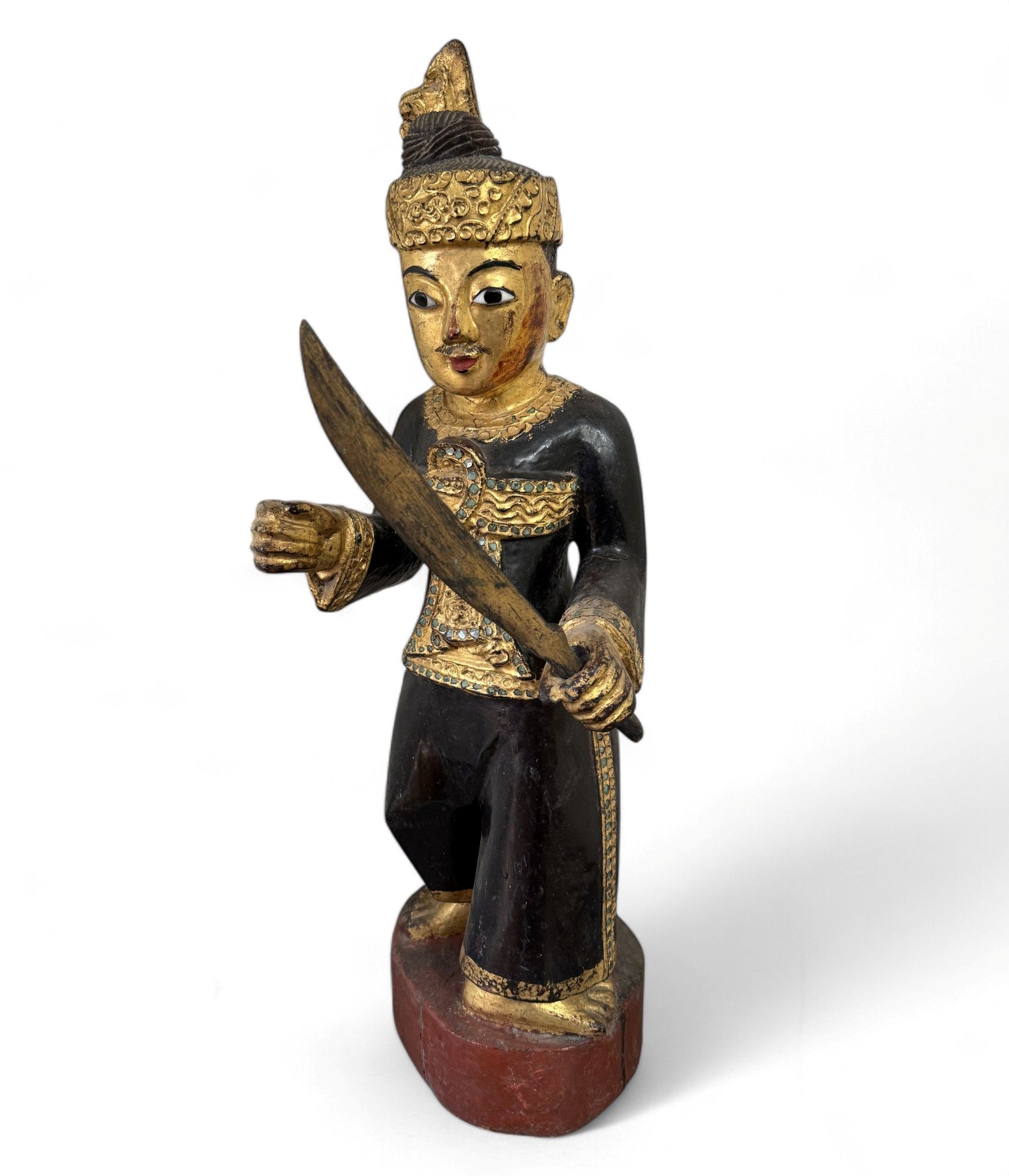 Alte Nat Skulptur aus Birma mit Teilvergoldung - 66 cm groß
