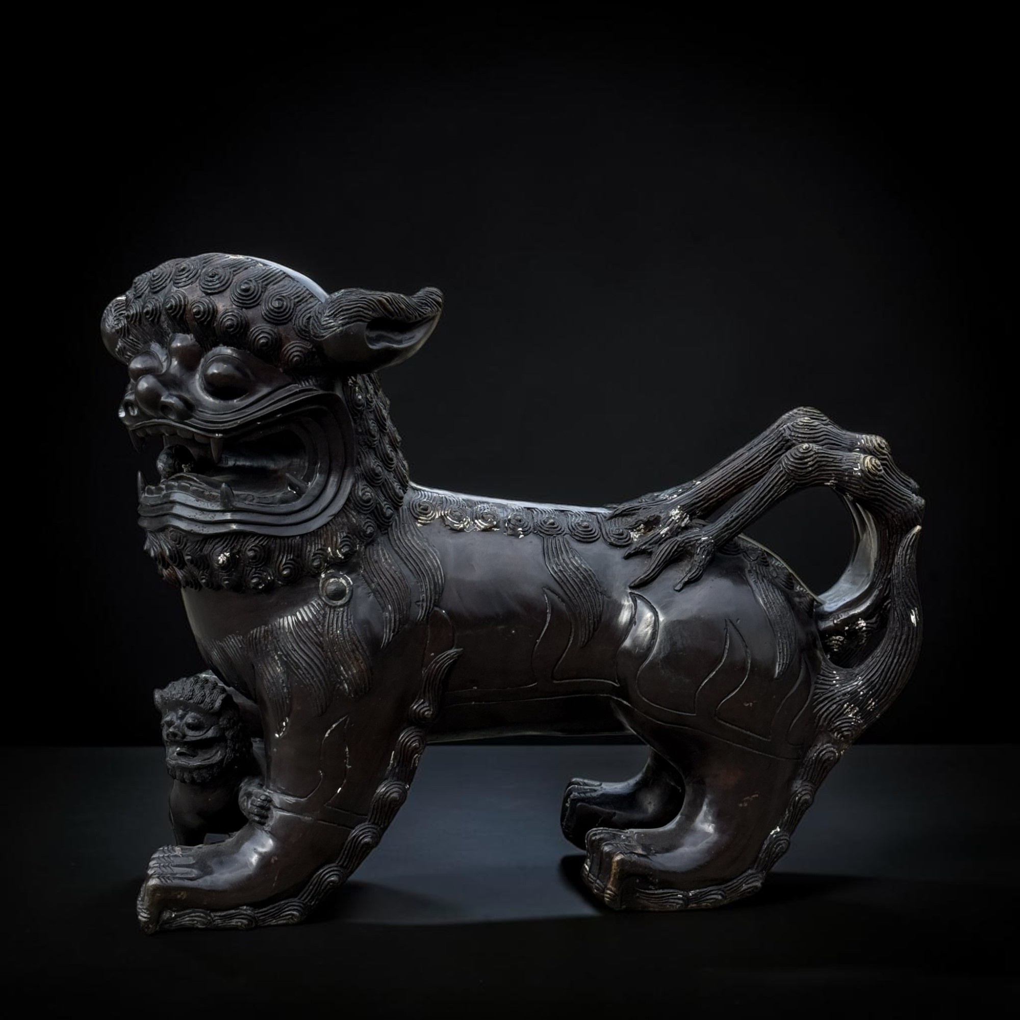 Alte Wächterlöwen Tempellöwen Fudogs aus wertiger Bronze Burma 71kg