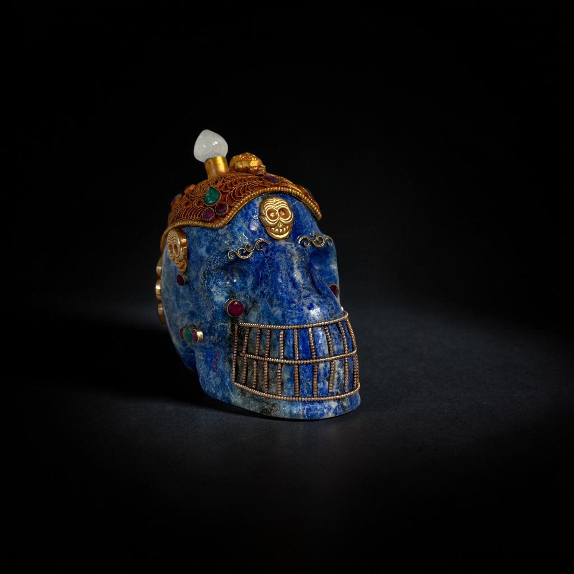 Lapis Lazuli Skull Totenkopf mit Edelsteinen Nepal - 10 cm