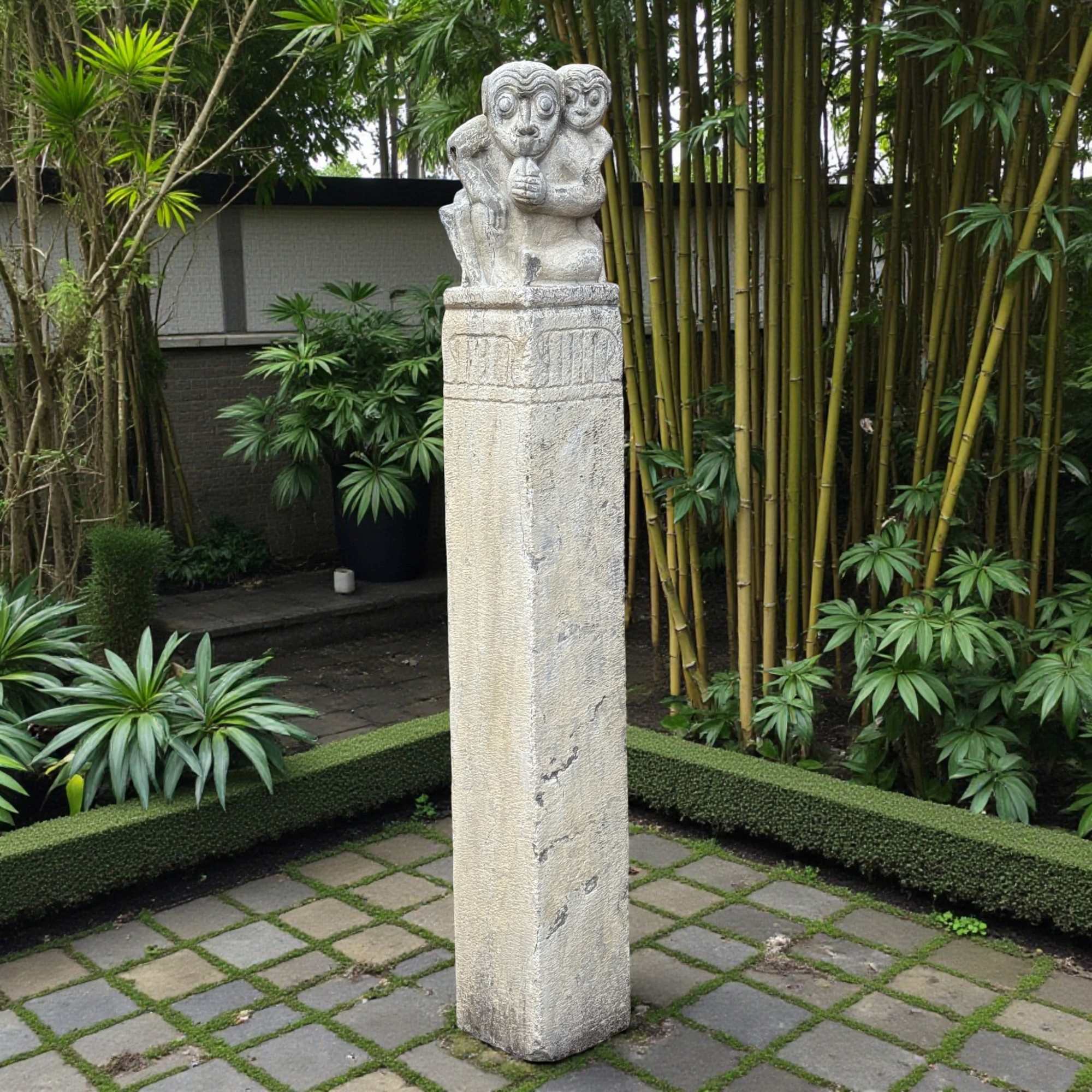Chinesische Gartenpagode mit 2 Affen - 150 cm groß