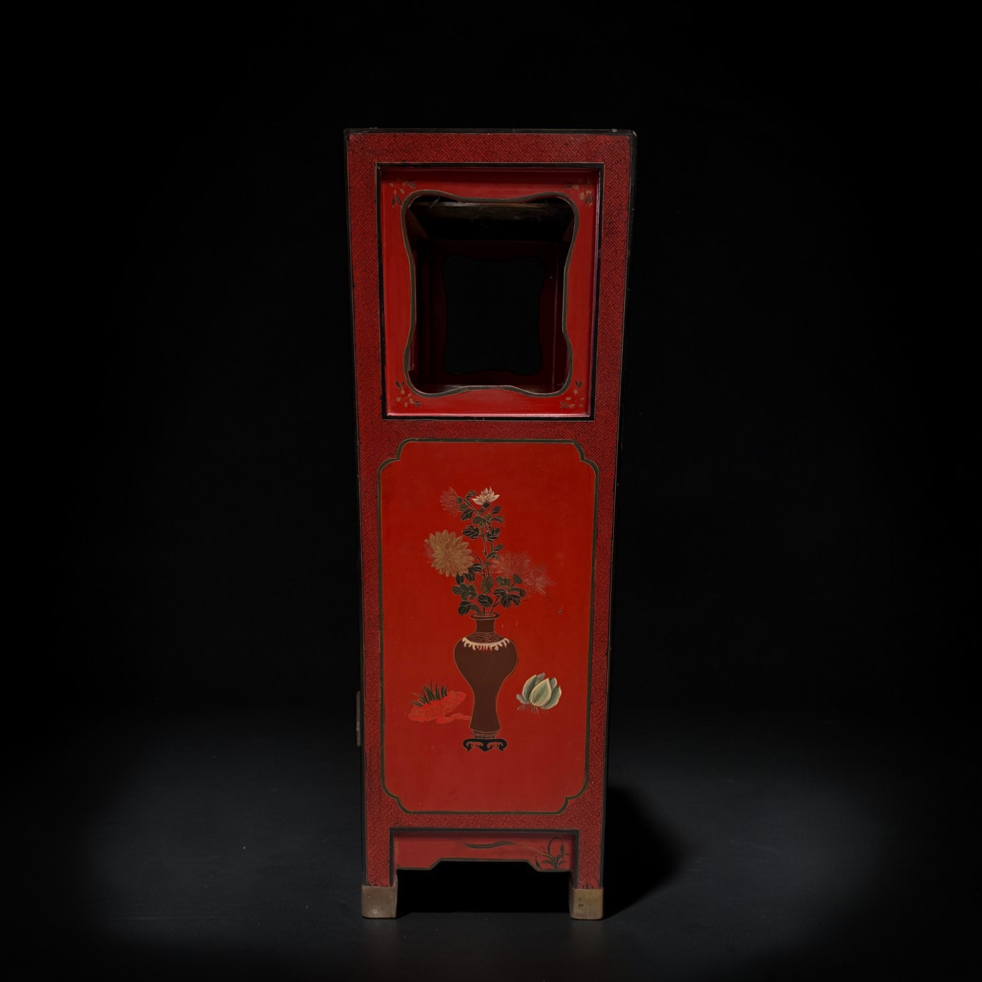 Chinesischer Alterschrank mit Bemalung - 96 cm groß