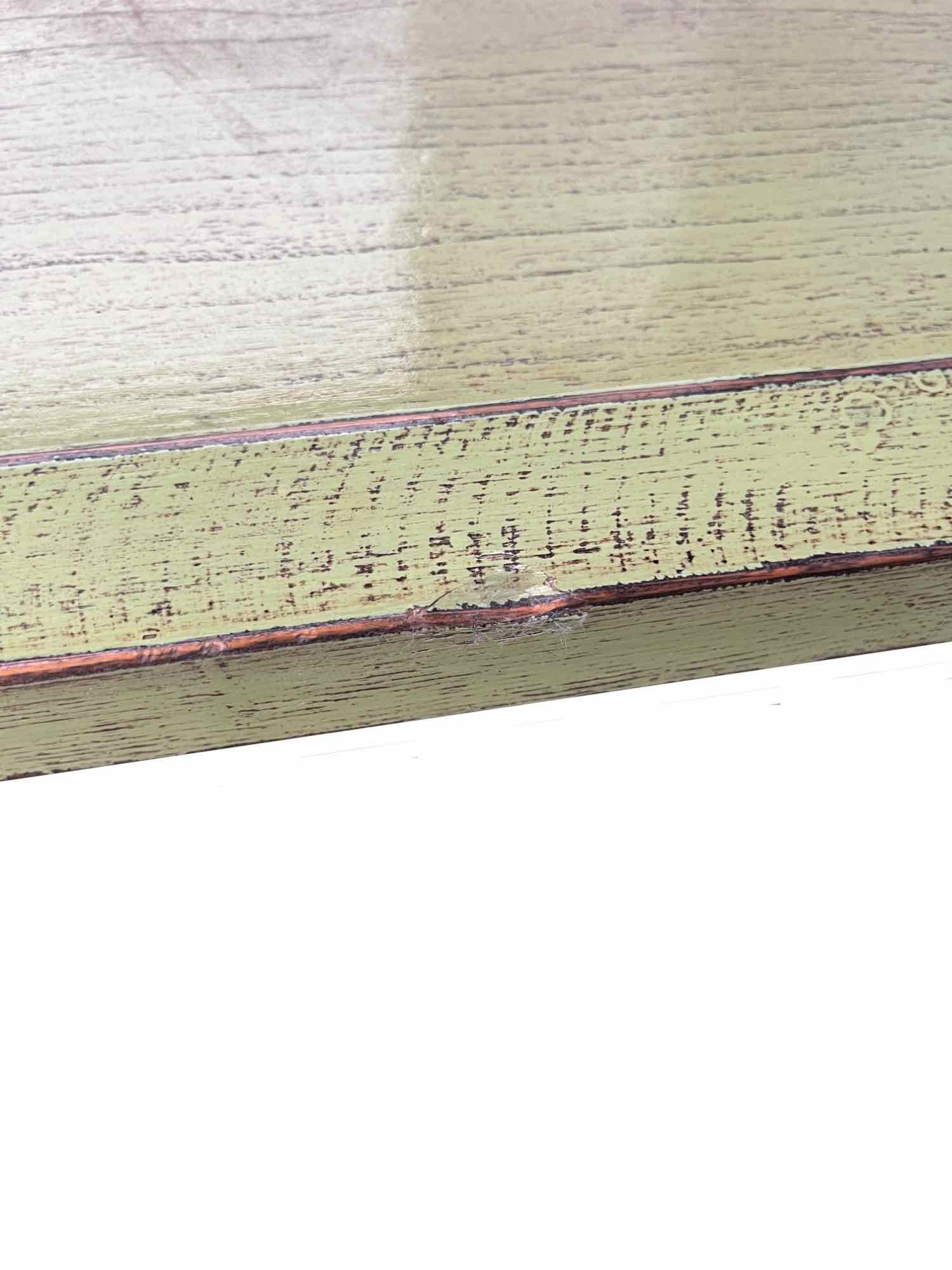 Asiatisches Holz Regal, Pistaziengrün