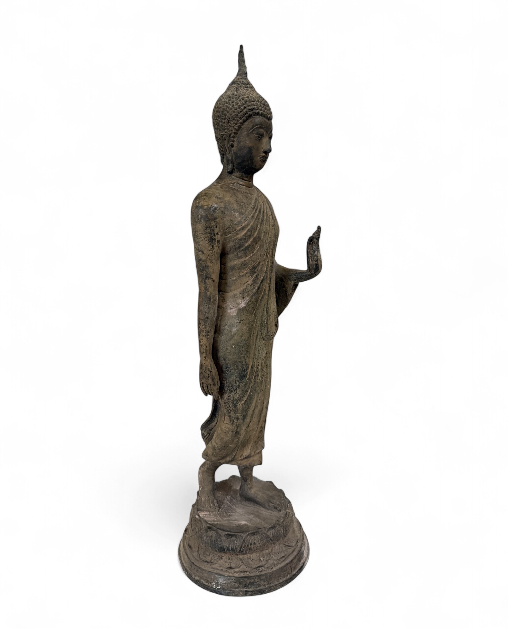 Walking Buddha aus Bronze – Thailand – 65,5 cm – Alte Bronzefigur aus deutscher Sammlungsauflösung