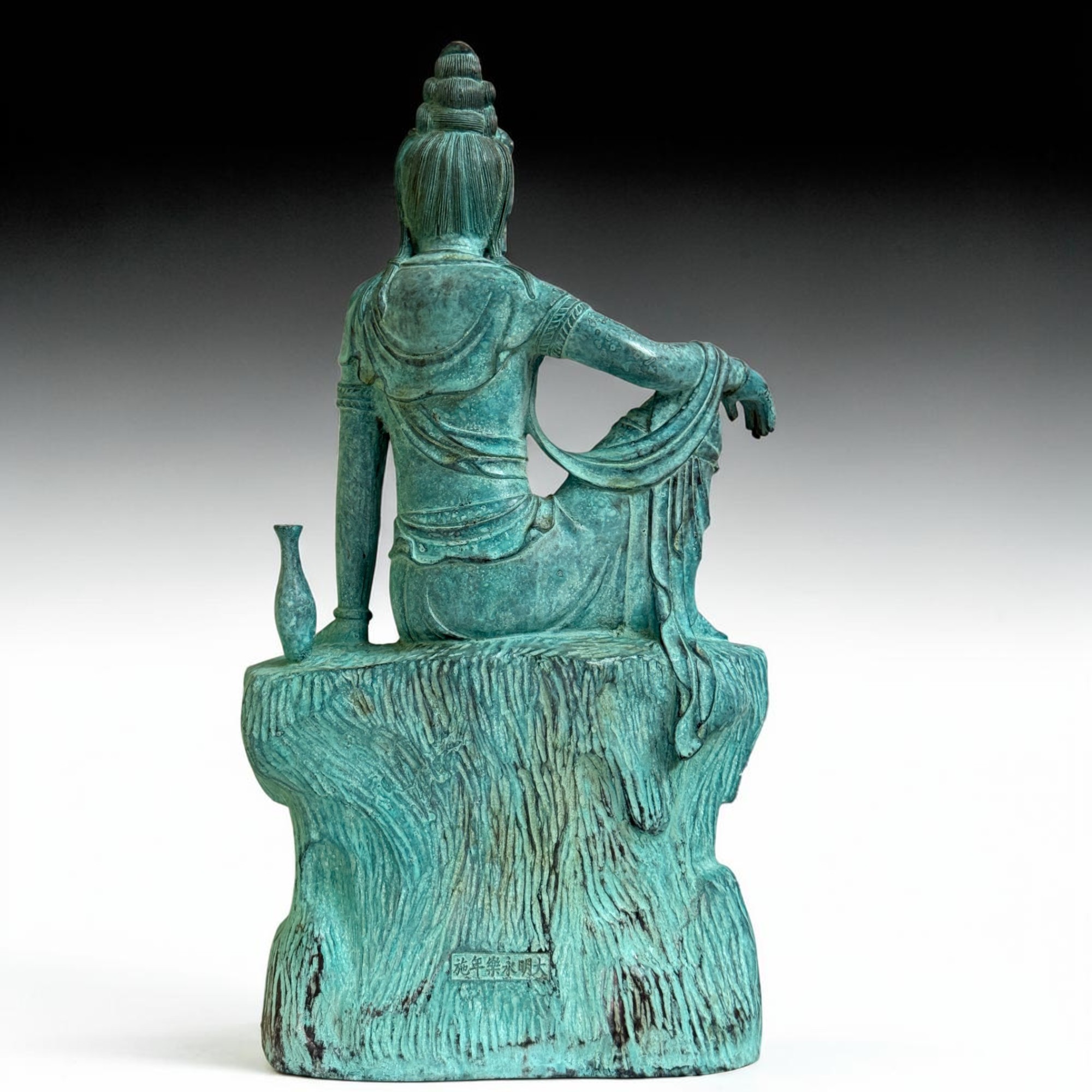 Alte Guanyin Bronze Figur – Bodhisattva des Mitgefühls China (ca. 30-40 J.)