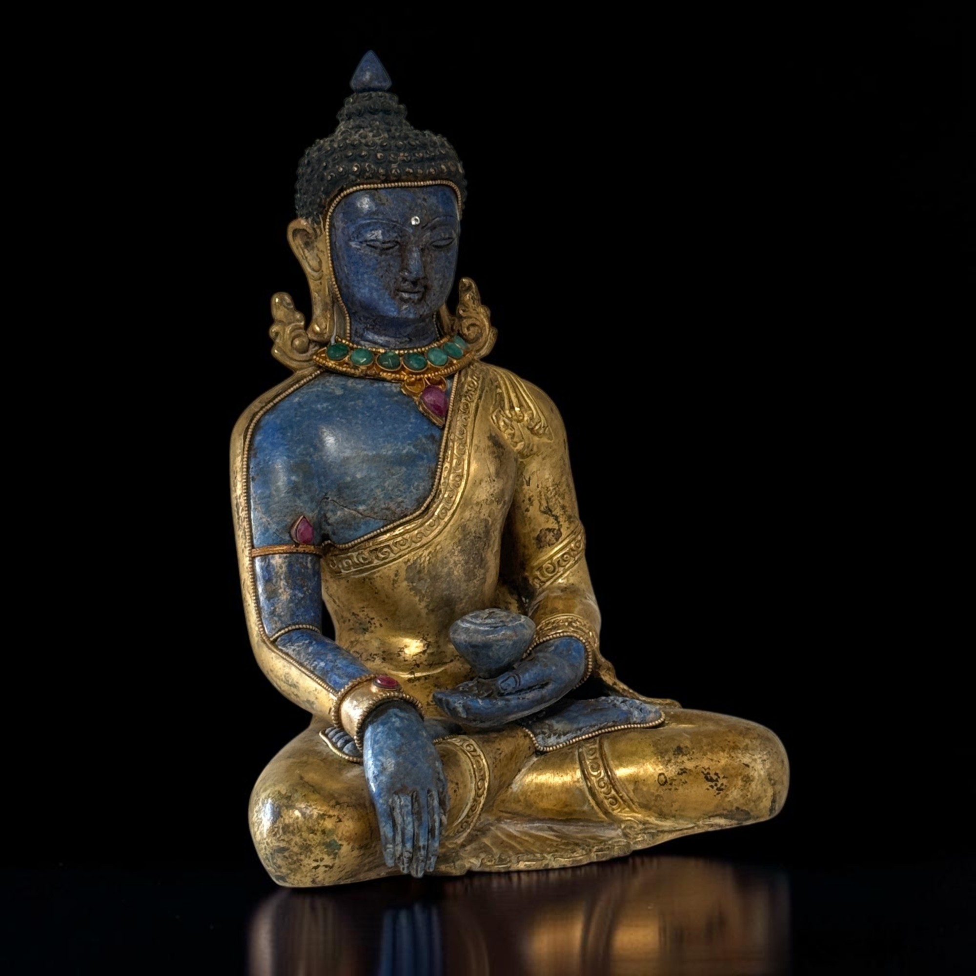 Siddharta Gautama Buddha Figur Bronze feuervergoldet Lapis Lazuli Nepal