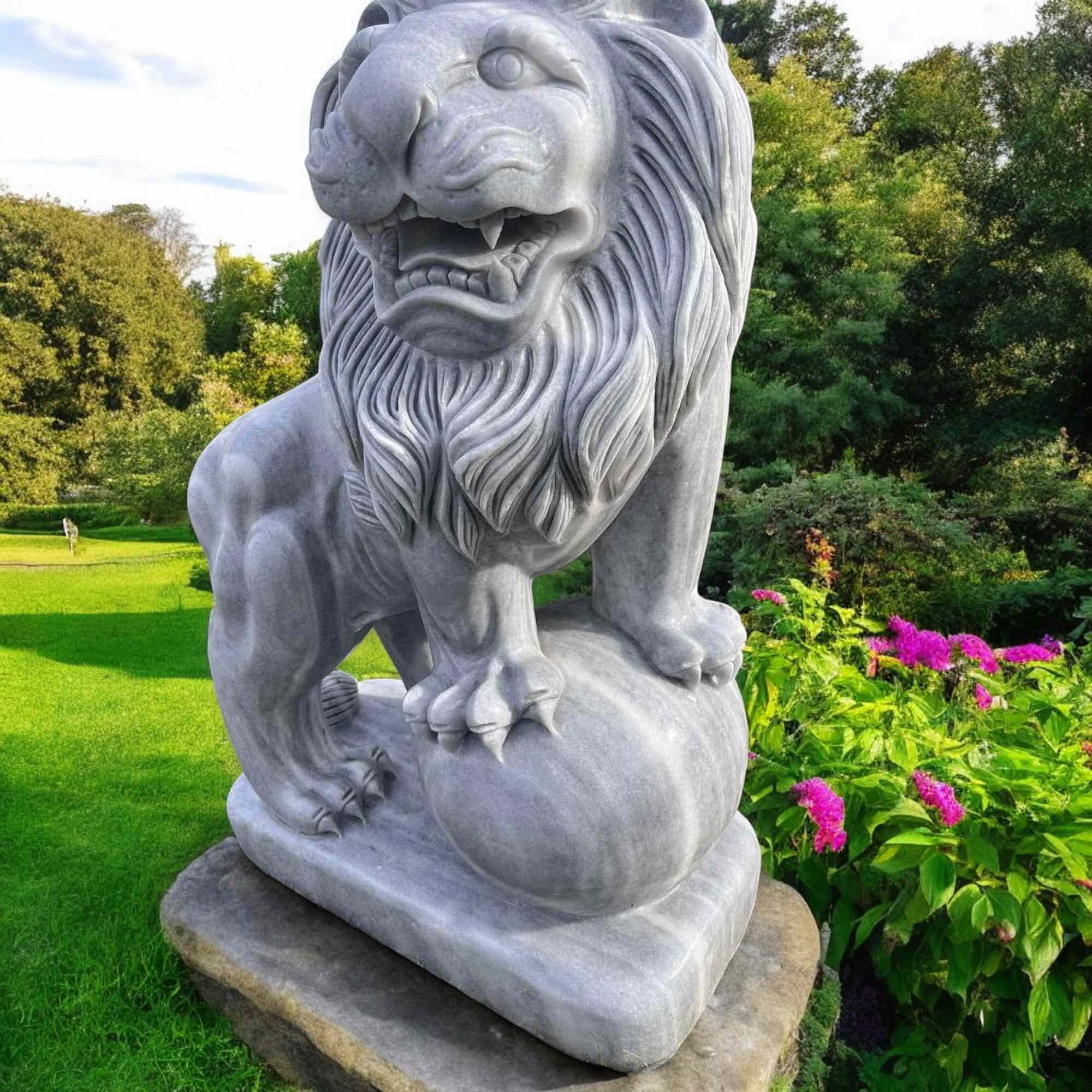 Löwen Statue Garten Marmorstein 1m groß
