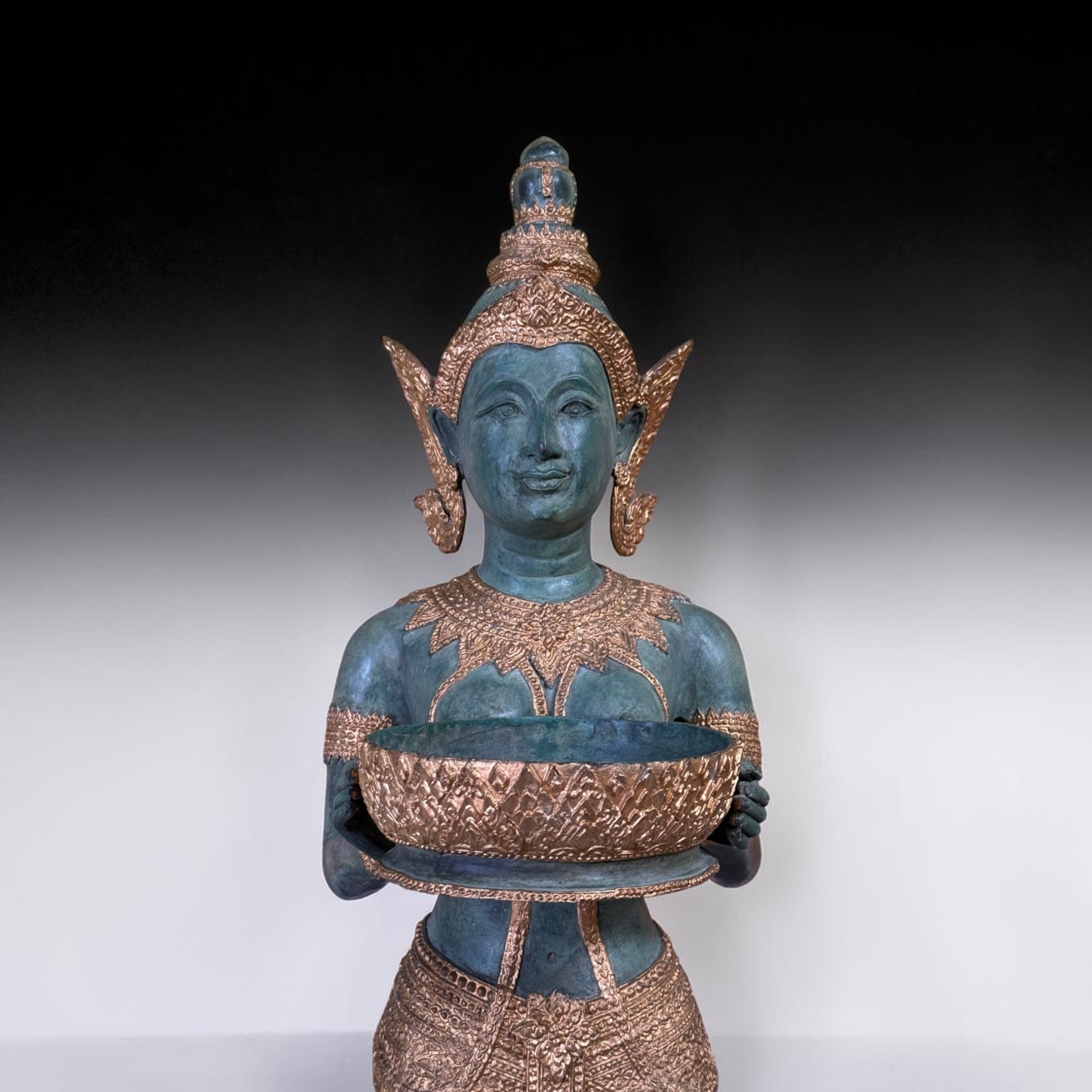 Thailändischer Tempeldiener Statue aus Bronze - 115 cm groß