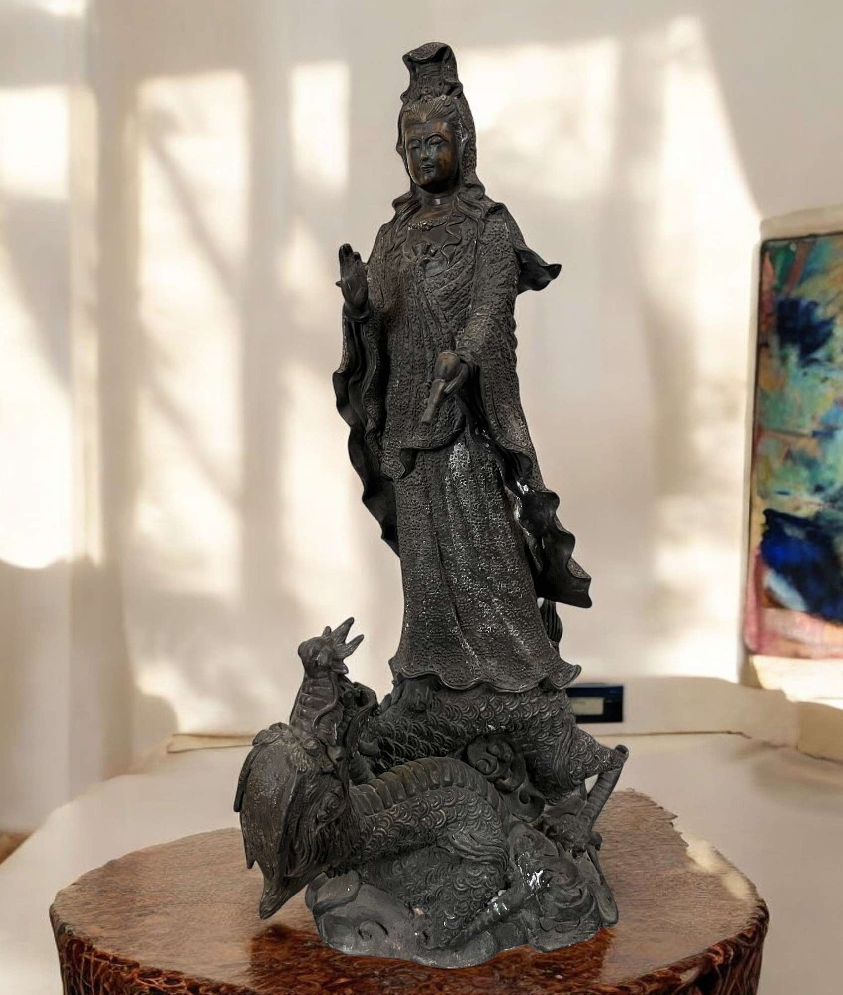Buddha Figur Bronze Guanyin auf Drache 49cm groß