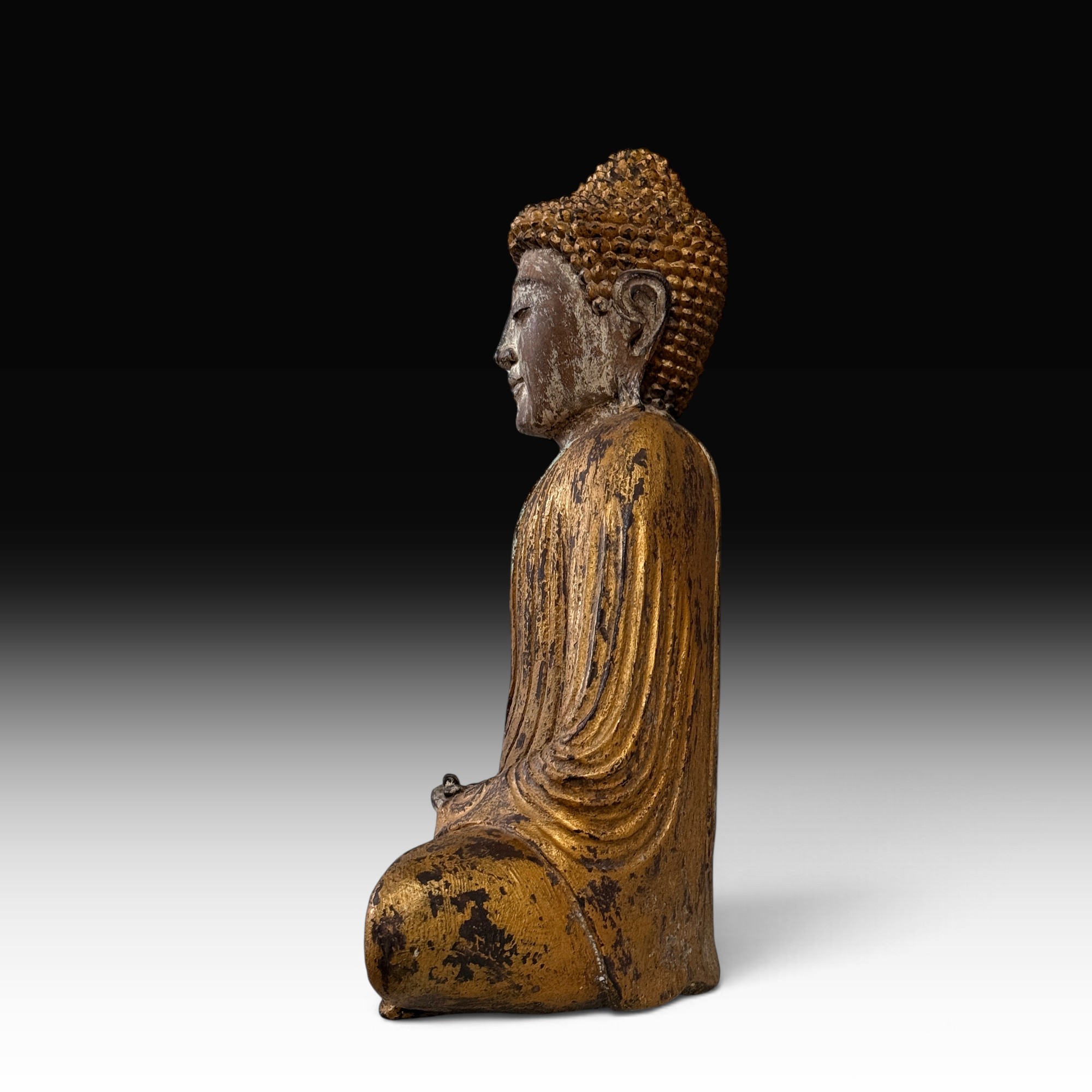 Vintage Buddha Statue Suarholz – Meditation Skulptur mit Goldpatina, 61 cm