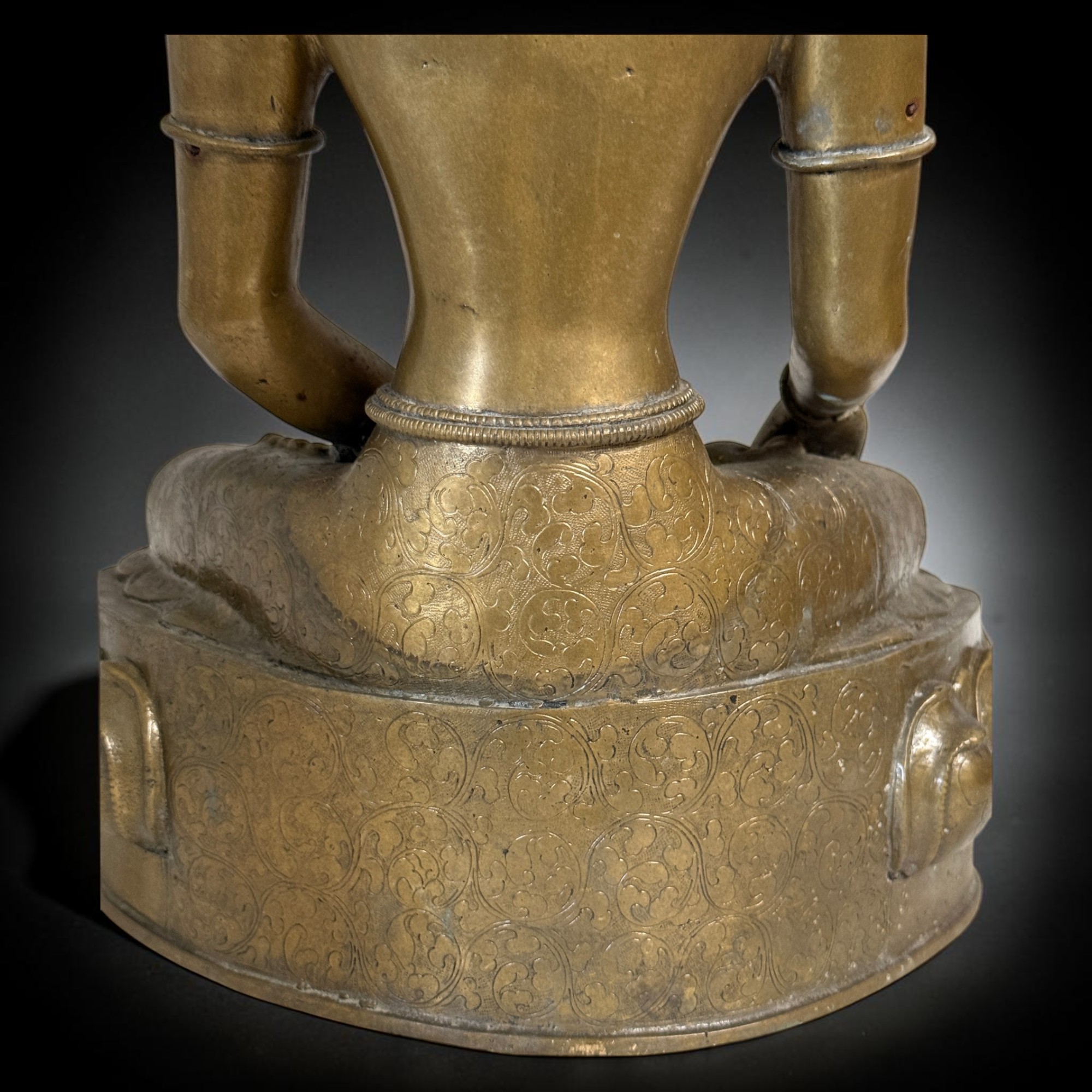 Tibet Buddha Skulptur aus Bronze mit Dorje