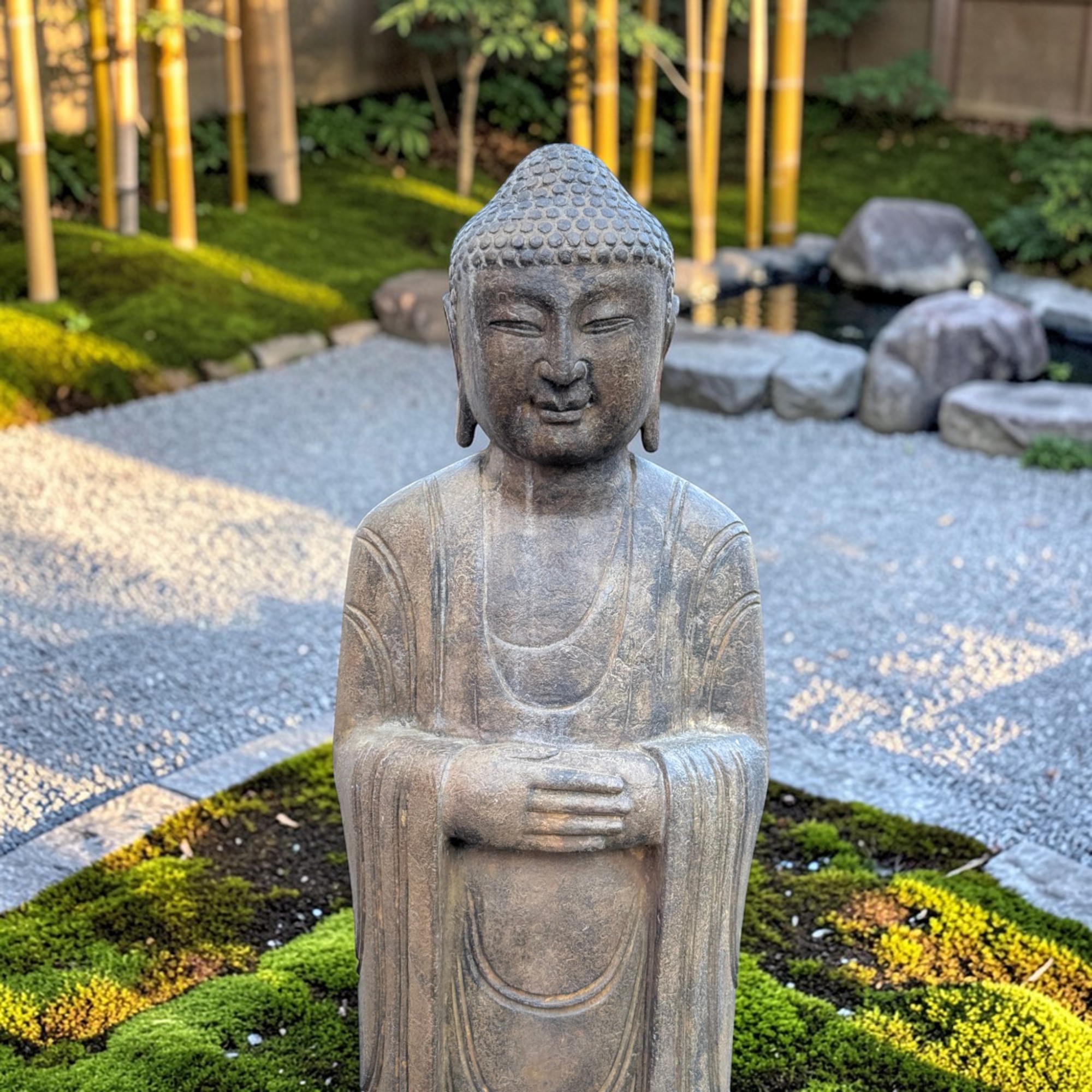 Große Garten Buddha Statue aus Naturstein mit ruhender Handhaltung
