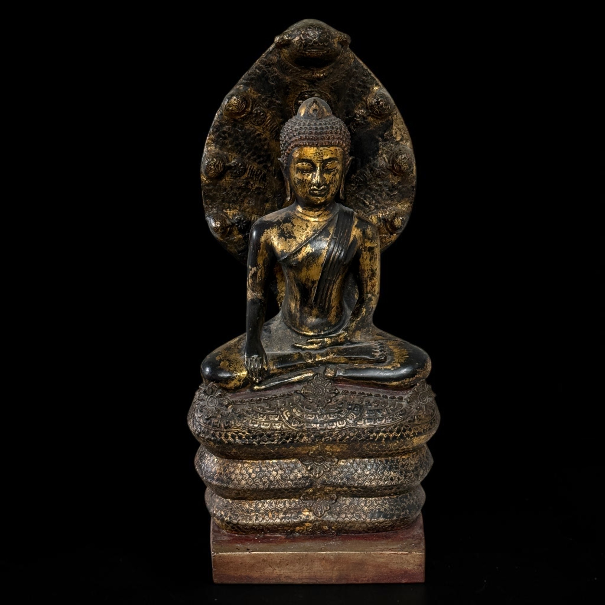 Naga Bronze Buddha Statue mit Mucalinda Schlange aus Burma