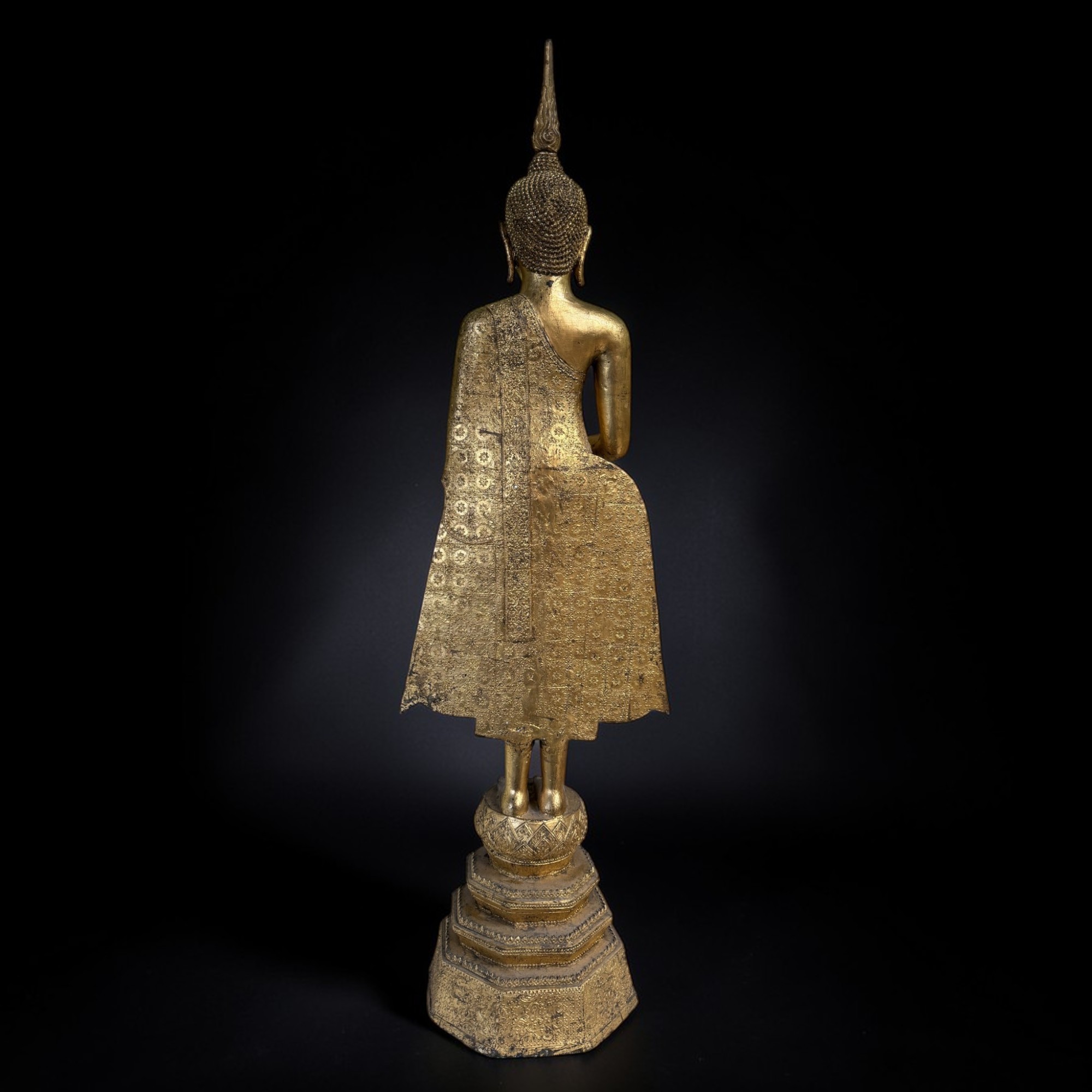 Alte Bronze-Statue: Wochentagsbuddha Mittwoch mit Almosenschale – 135 cm