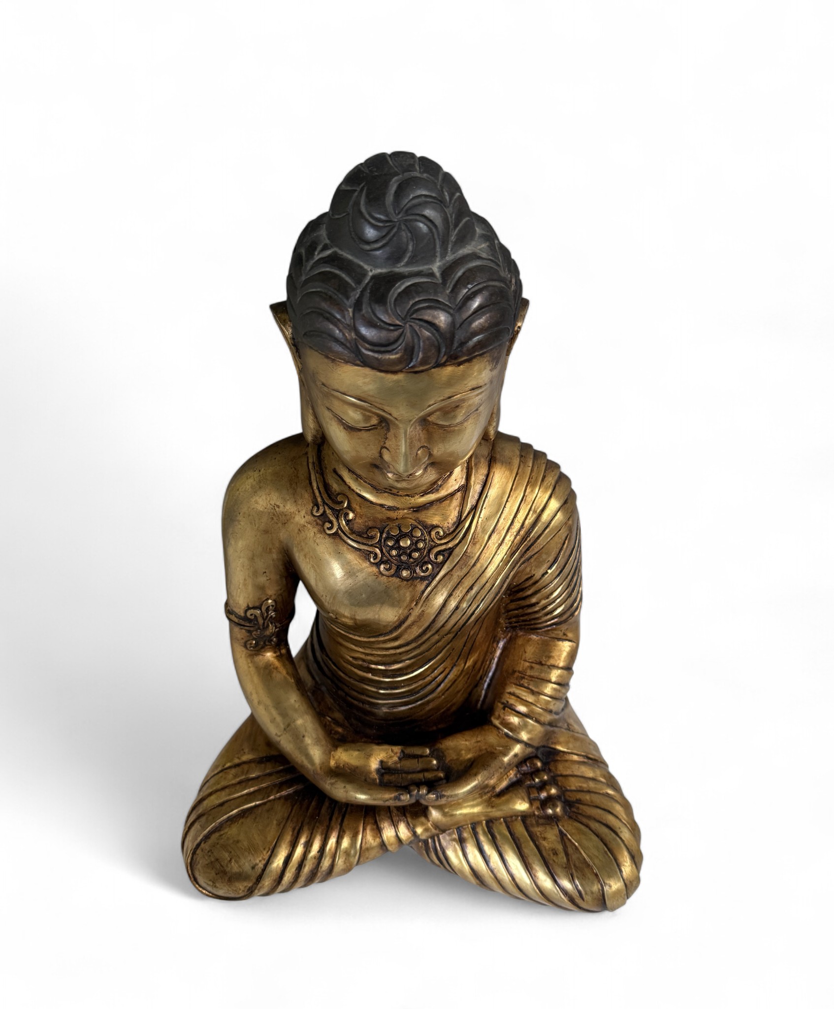 Bronze Meditations-Buddha – Tibet/China, ca. 30–40 Jahre, 44 cm